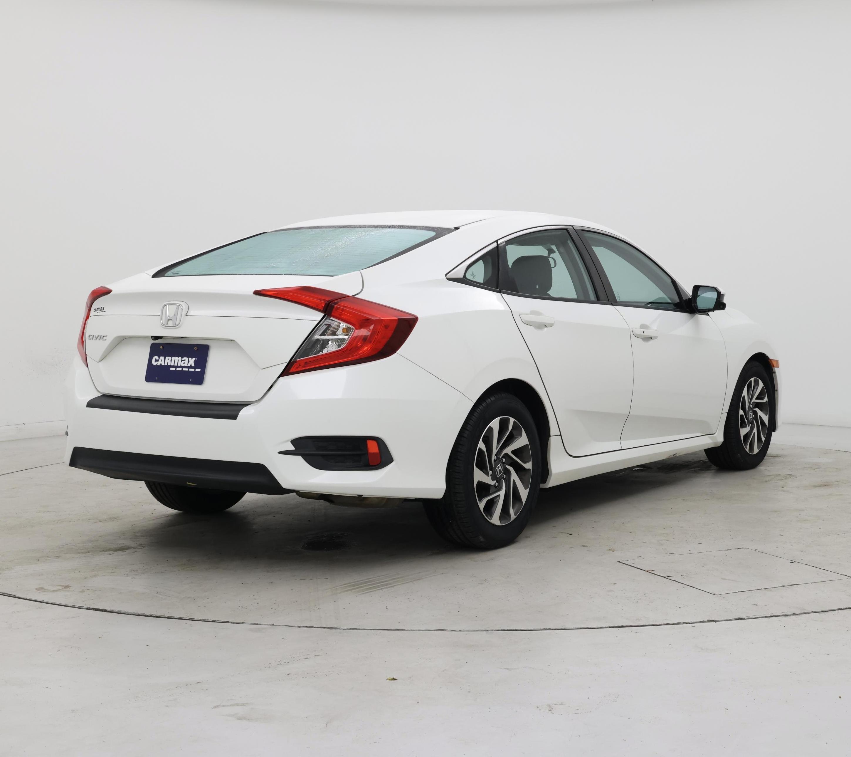 Thumbnail: 2016 Honda Civic - 8