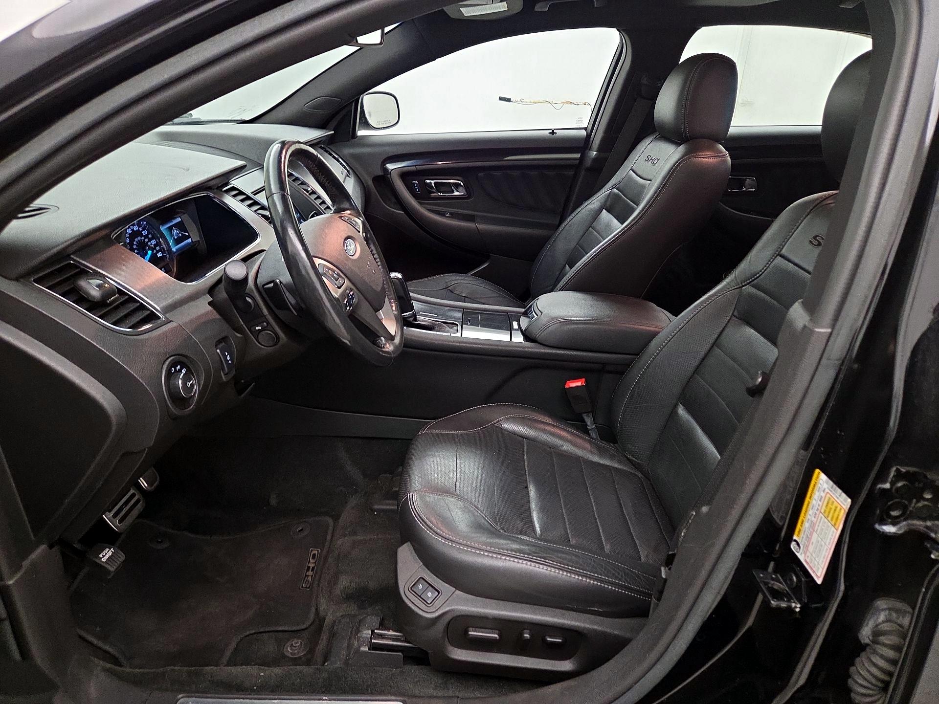 Thumbnail: 2017 Ford Taurus - 11