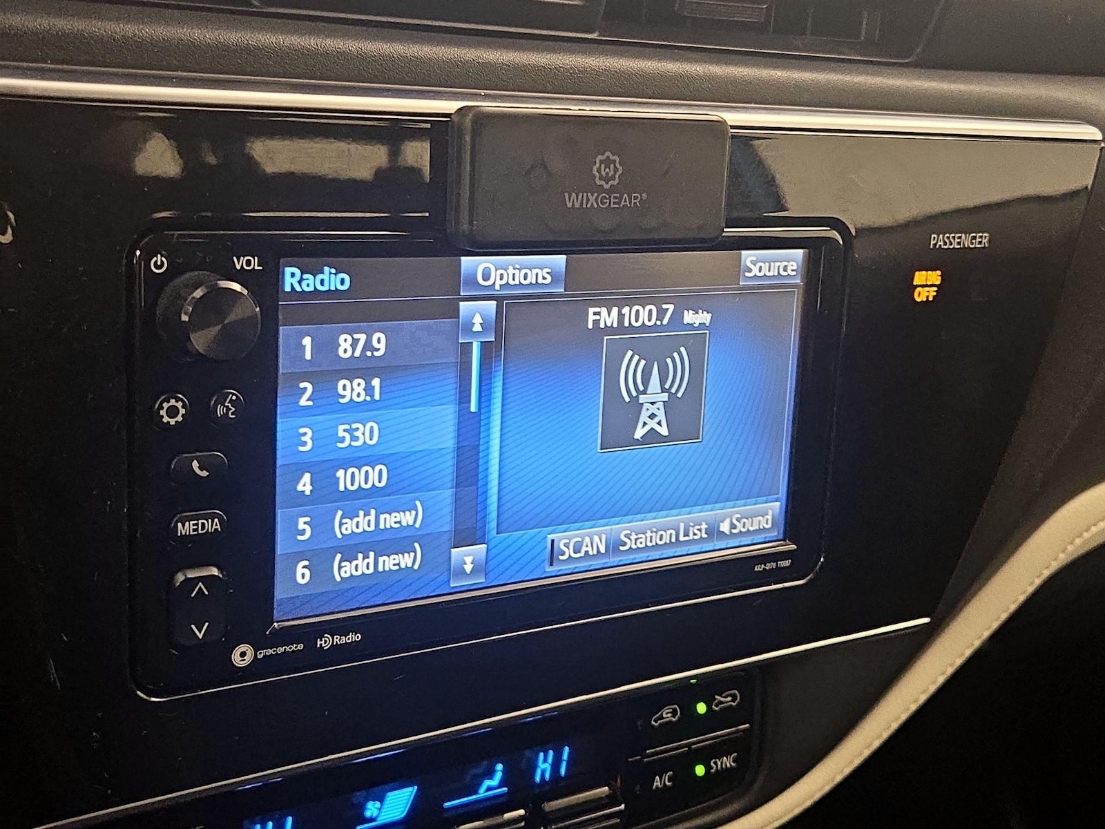 2018 Toyota Corolla iM Base - Photo 17