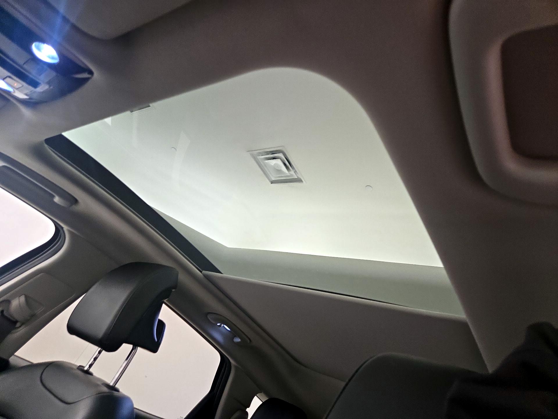 Thumbnail: 2023 Kia Sportage - 20