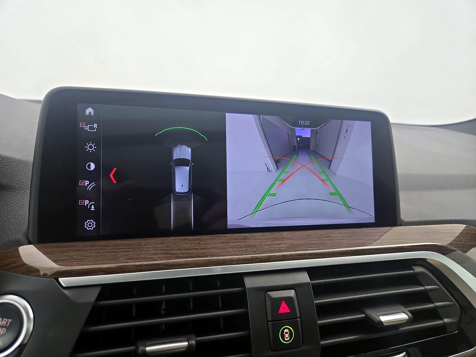 Thumbnail: 2019 BMW X3 - 15