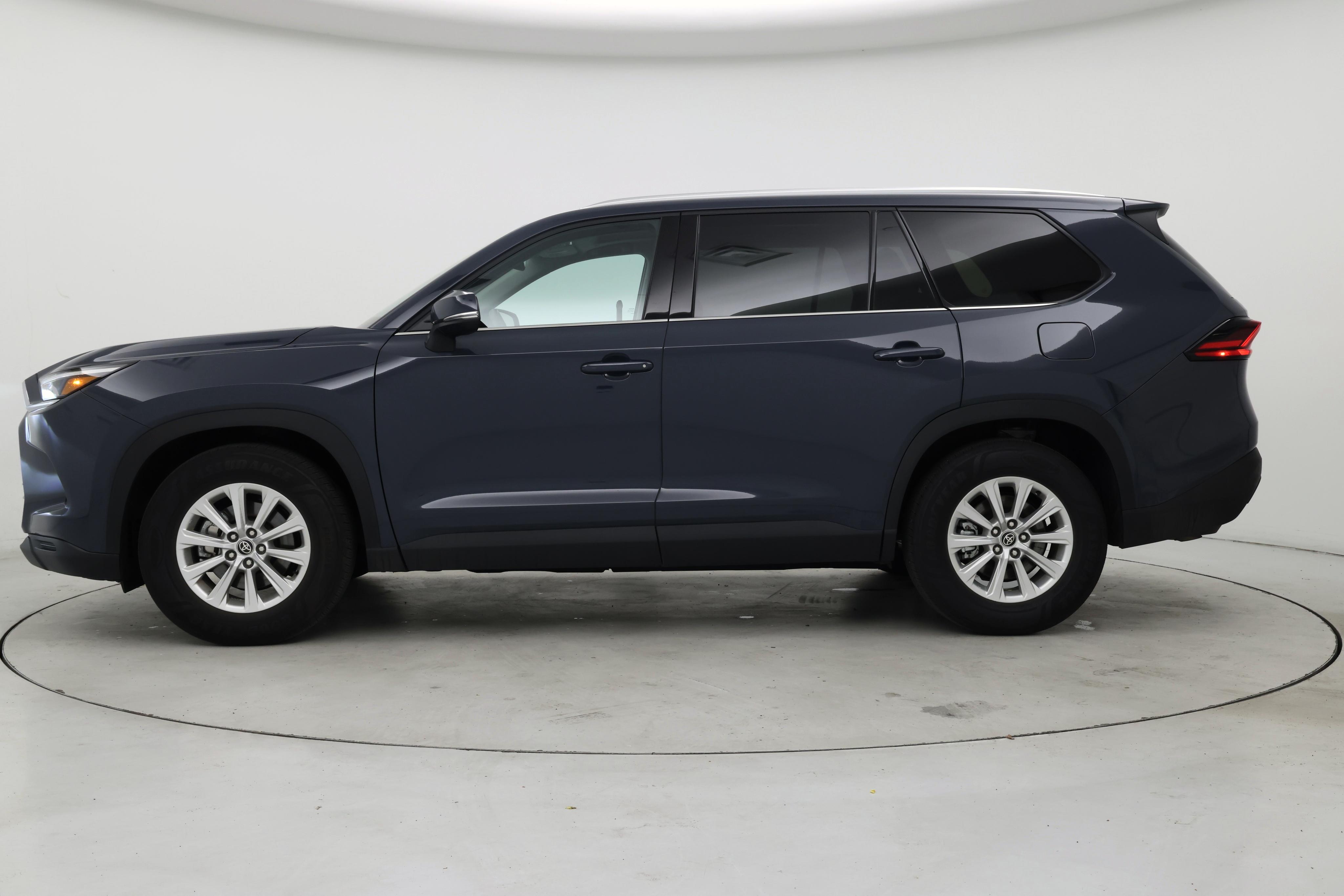 Thumbnail: 2025 Toyota Grand Highlander - 3