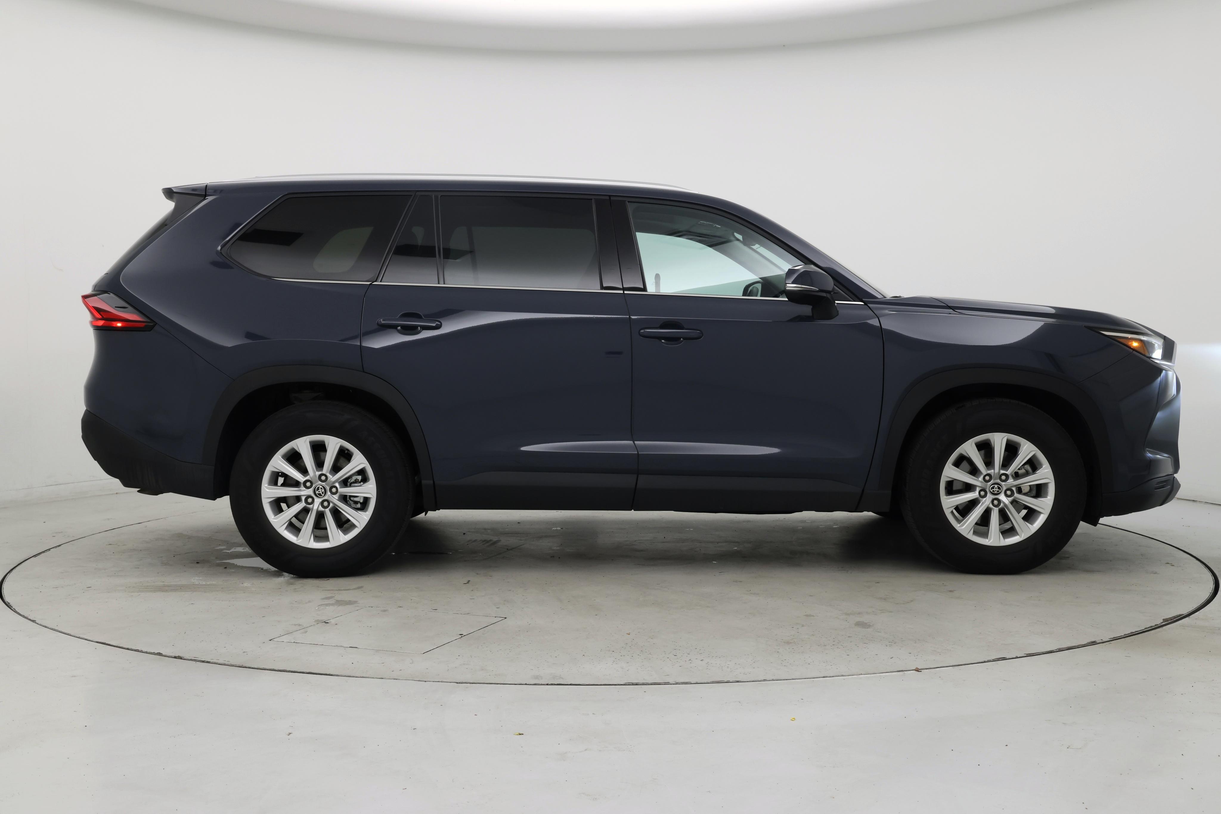 Thumbnail: 2025 Toyota Grand Highlander - 7