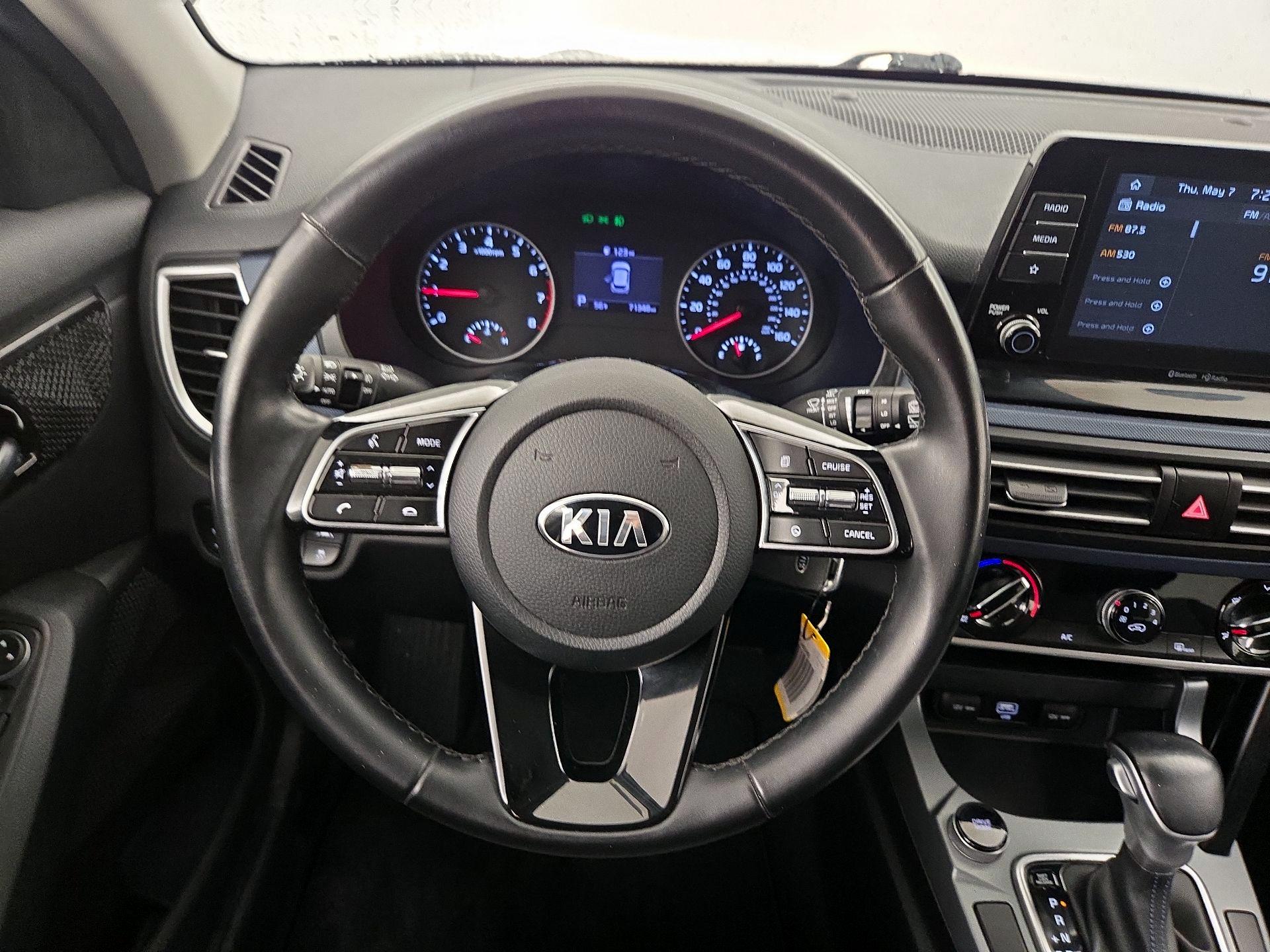 Thumbnail: 2021 Kia Seltos - 10
