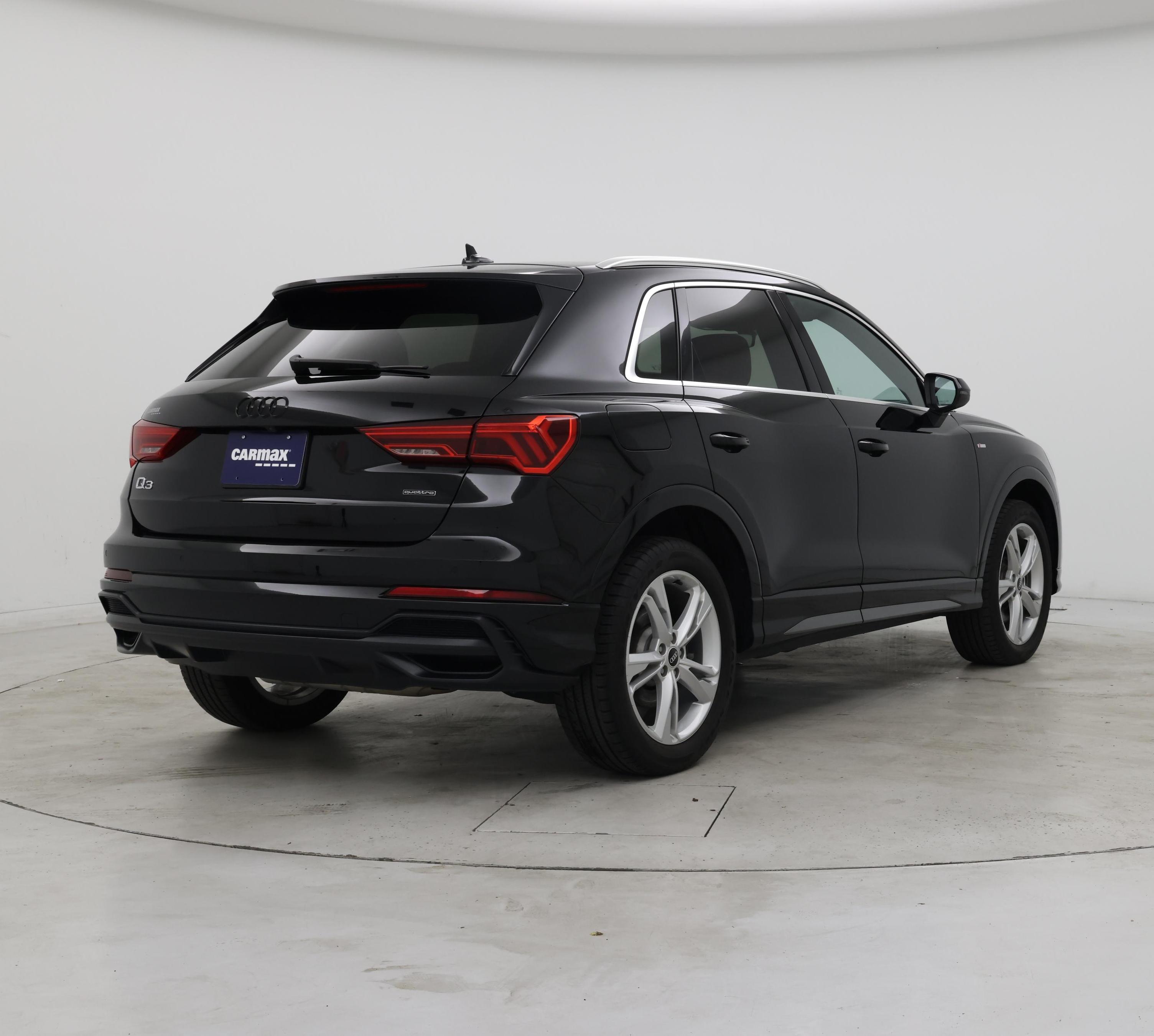 Thumbnail: 2021 Audi Q3 - 8