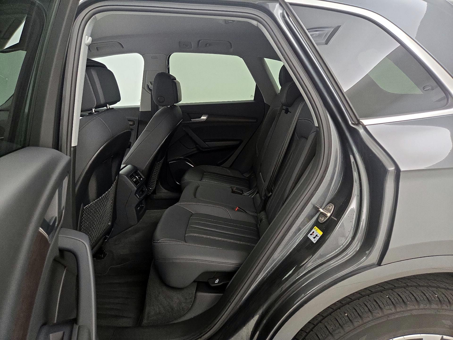 Thumbnail: 2023 Audi Q5 - 19