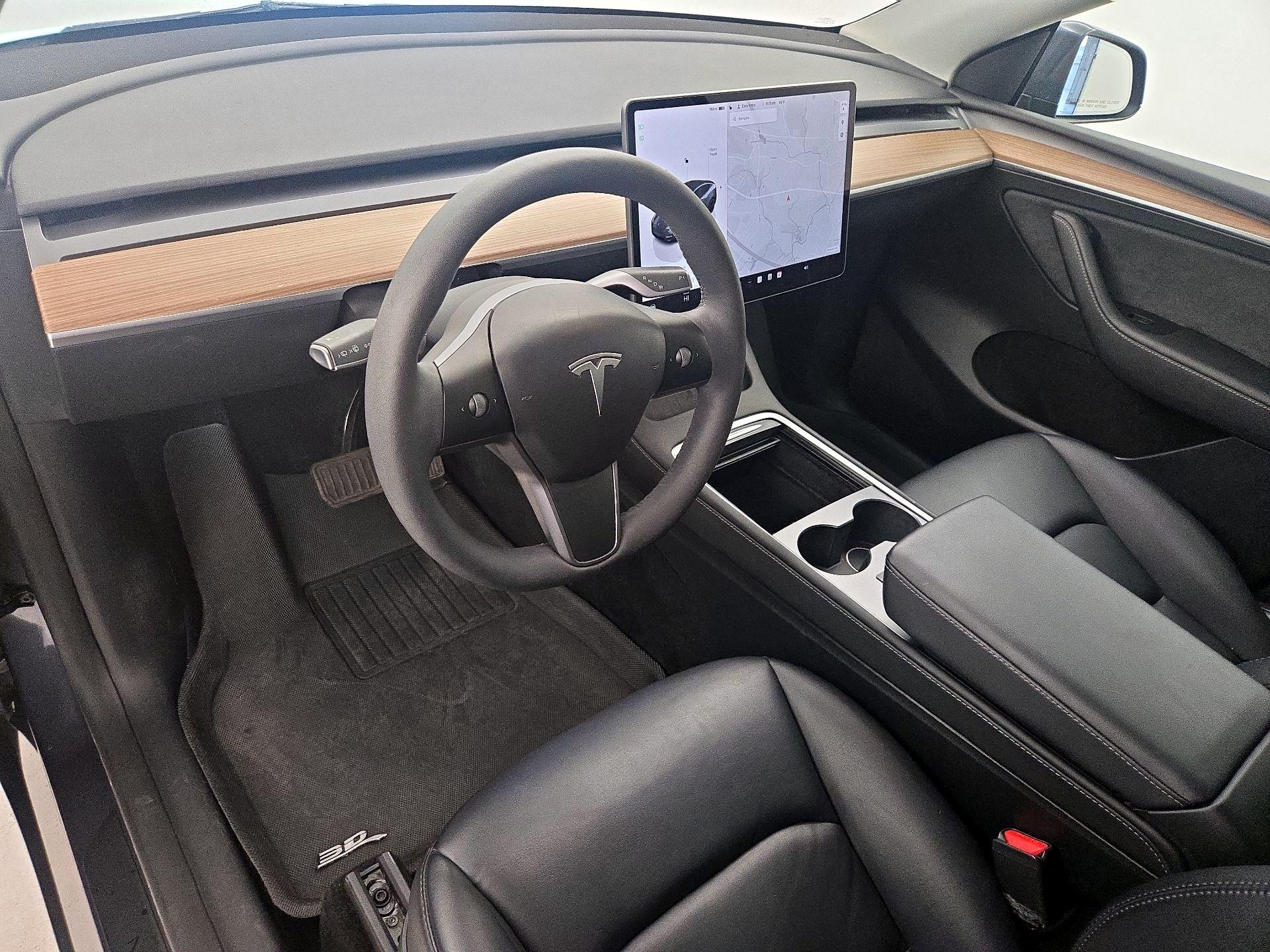 Thumbnail: 2023 Tesla Model Y - 9