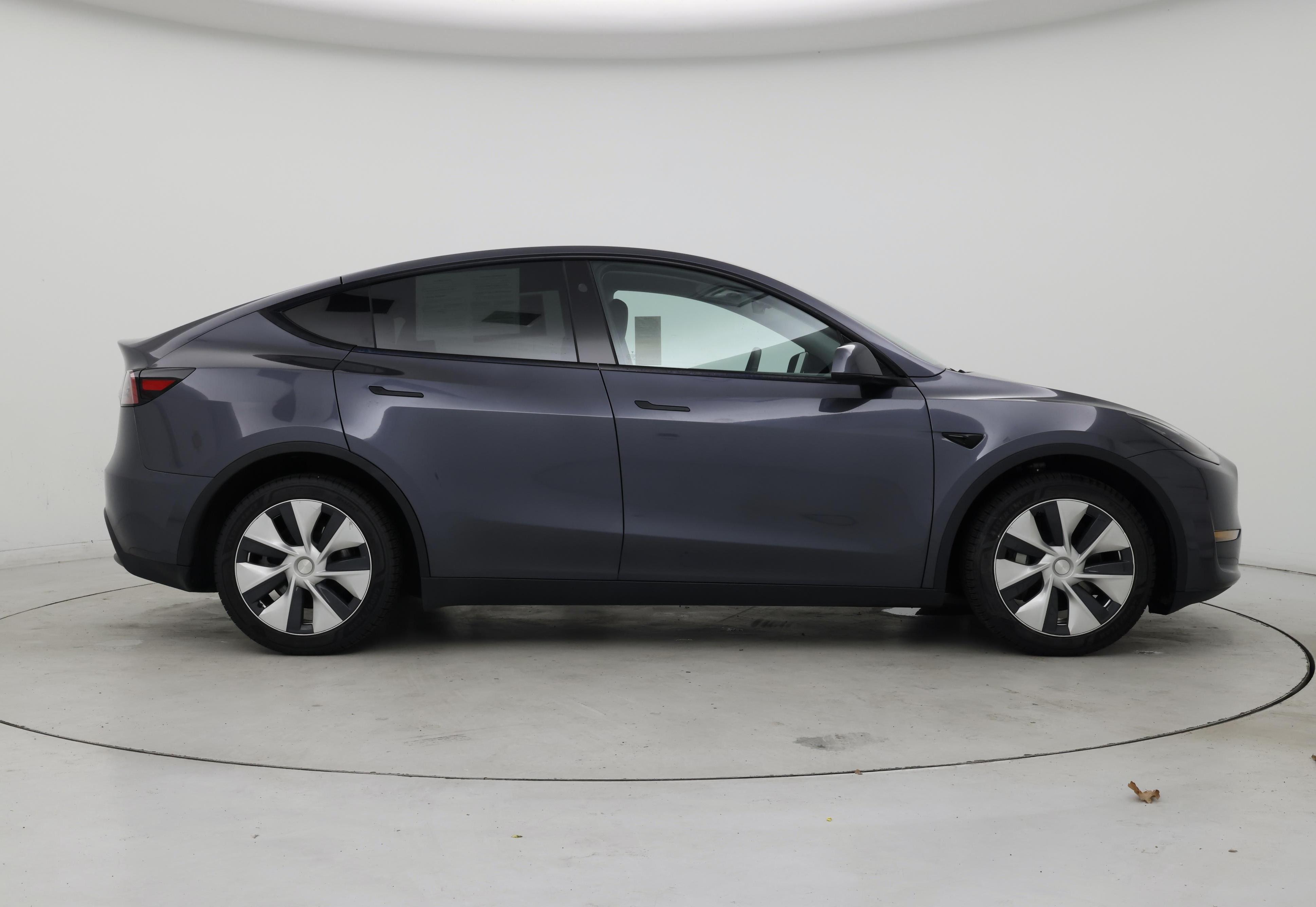 Thumbnail: 2023 Tesla Model Y - 7