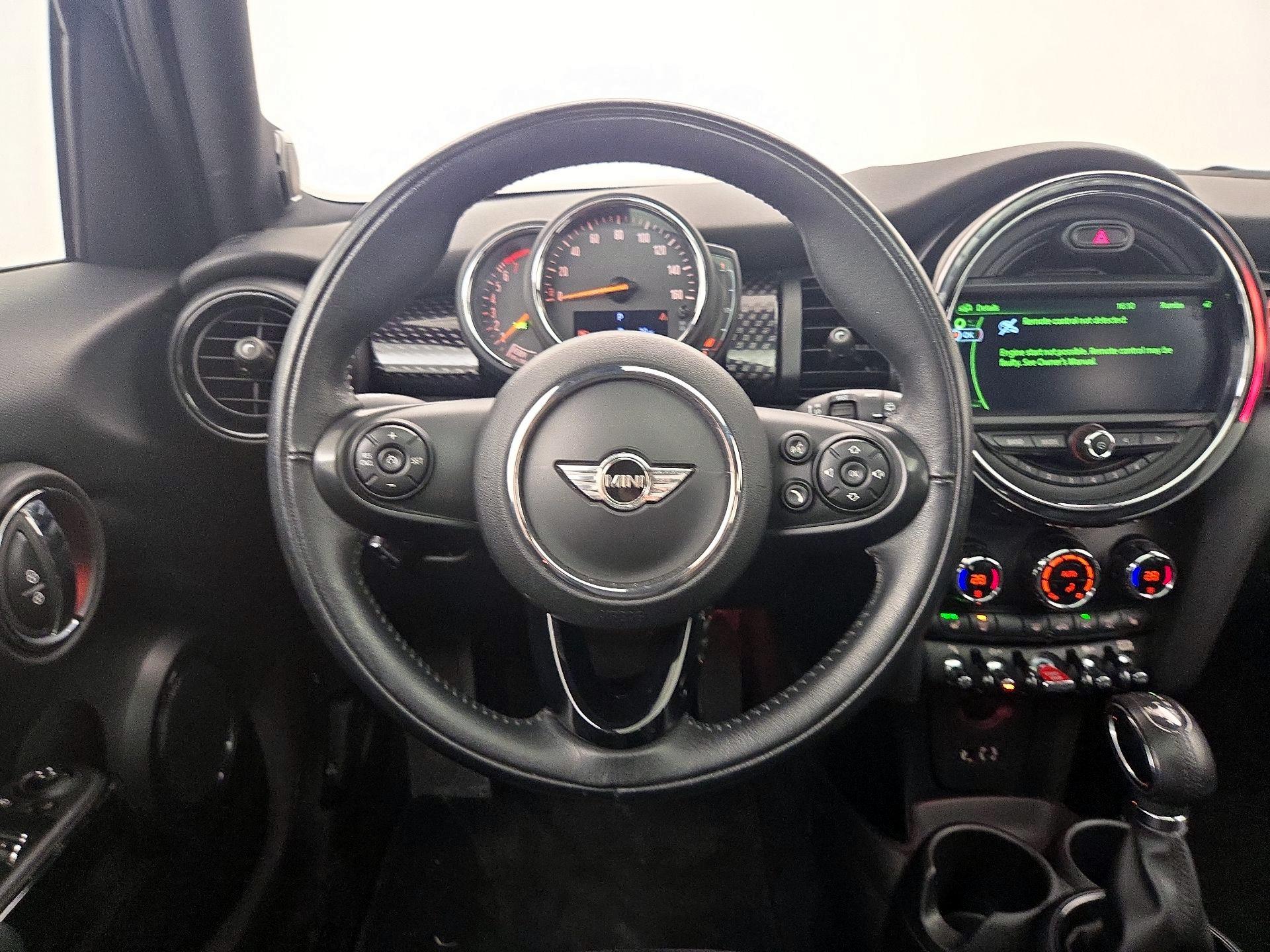 Thumbnail: 2018 MINI Cooper Hardtop - 10