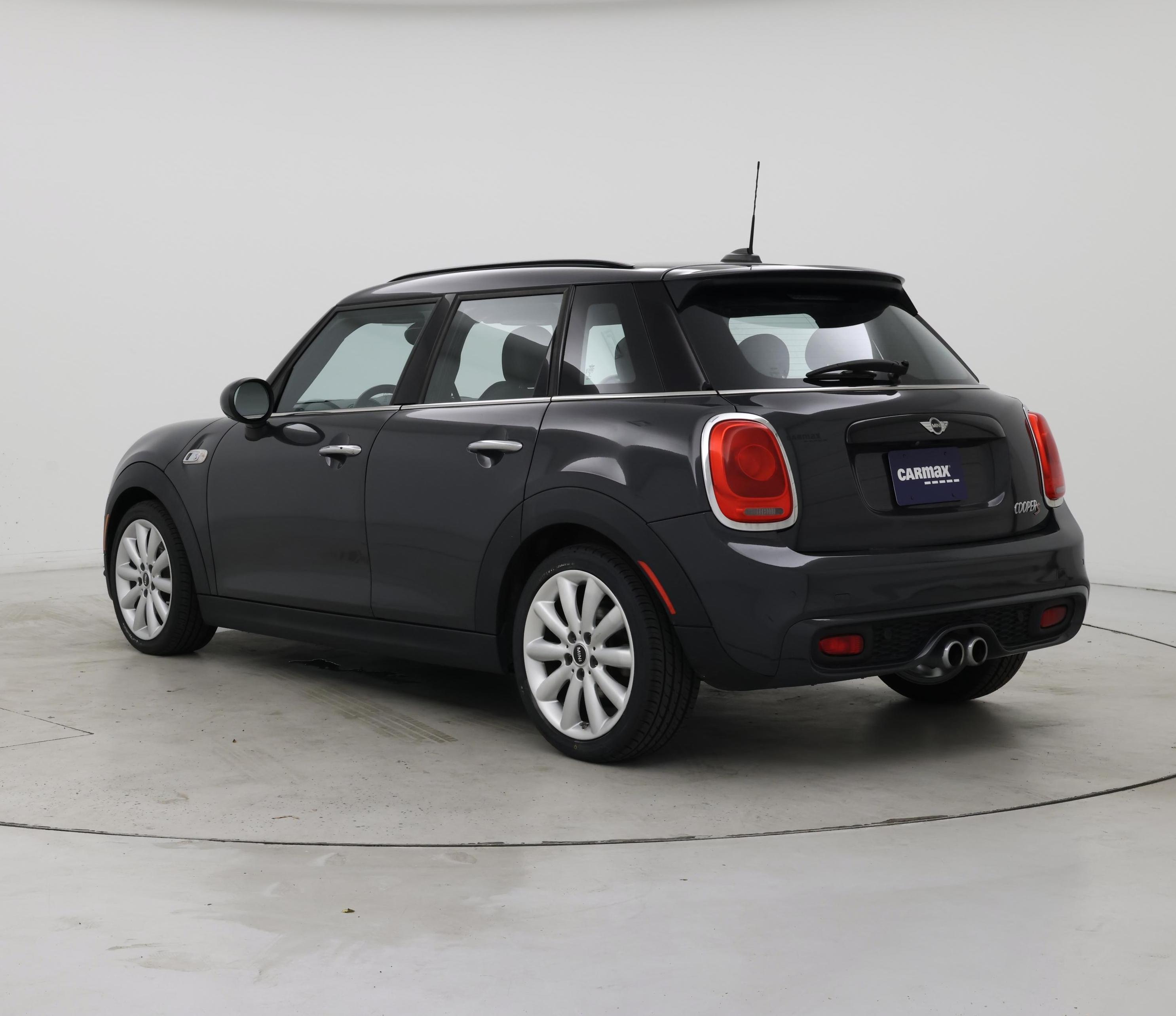 Thumbnail: 2018 MINI Cooper Hardtop - 2
