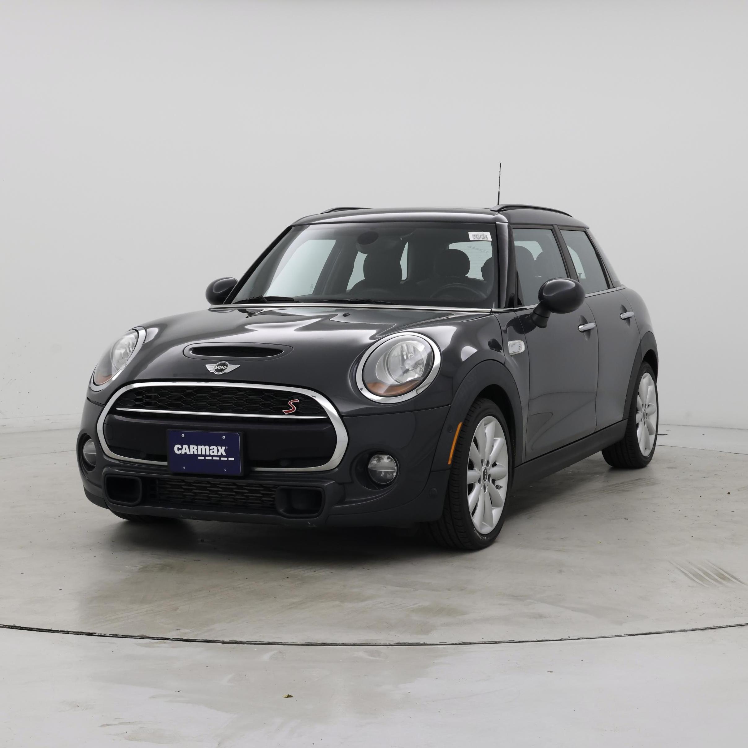 Thumbnail: 2018 MINI Cooper Hardtop - 4