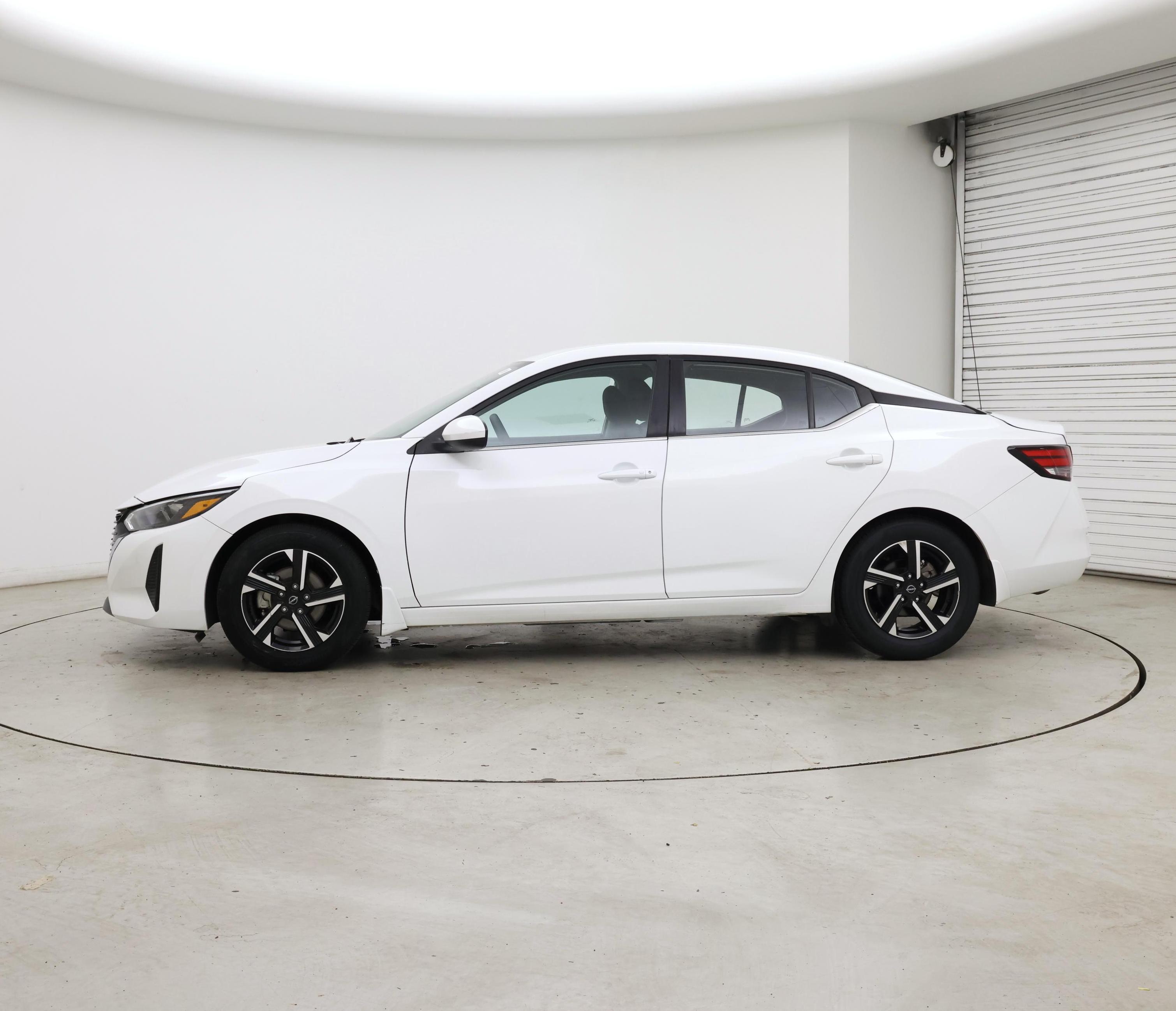 Thumbnail: 2025 Nissan Sentra - 3