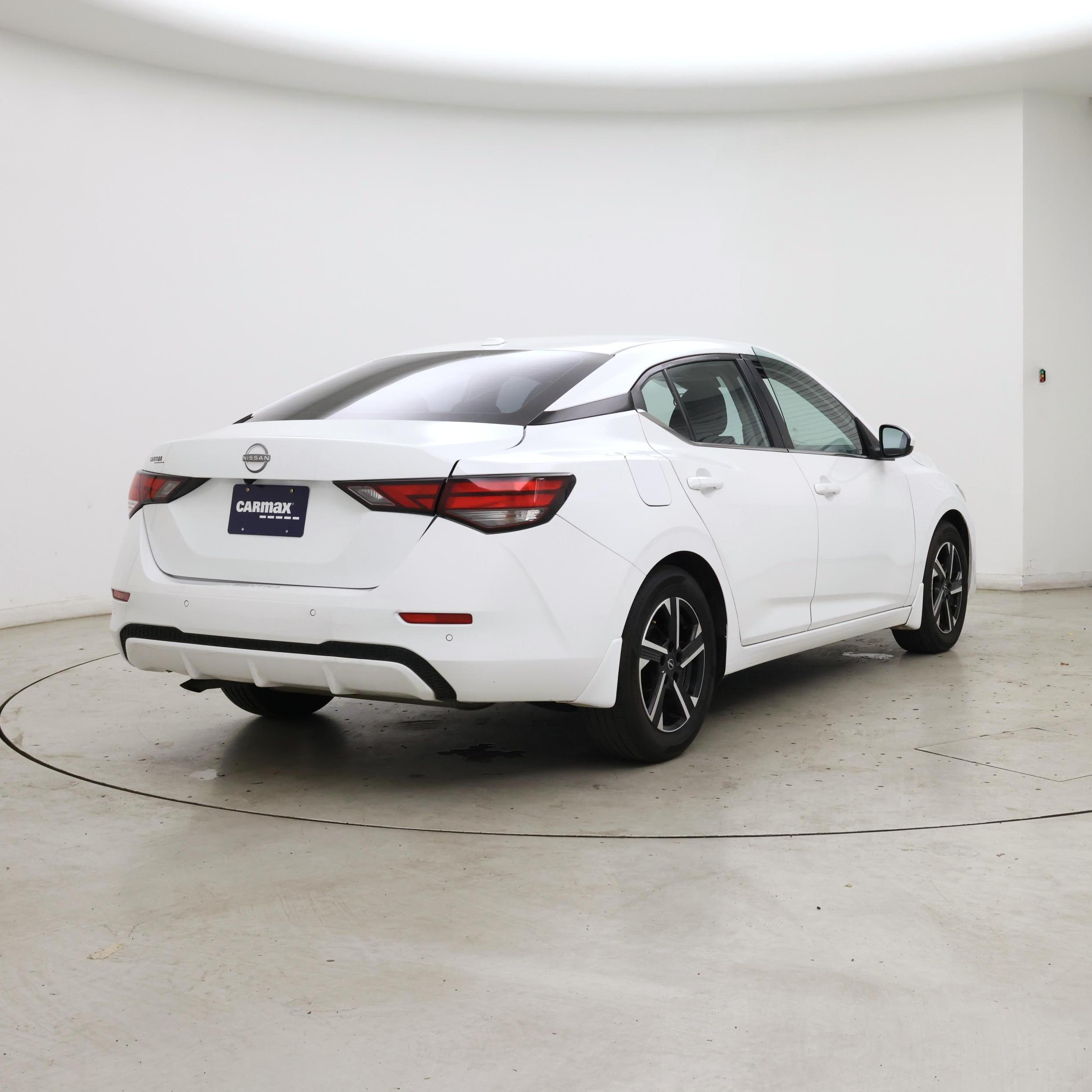 Thumbnail: 2025 Nissan Sentra - 8
