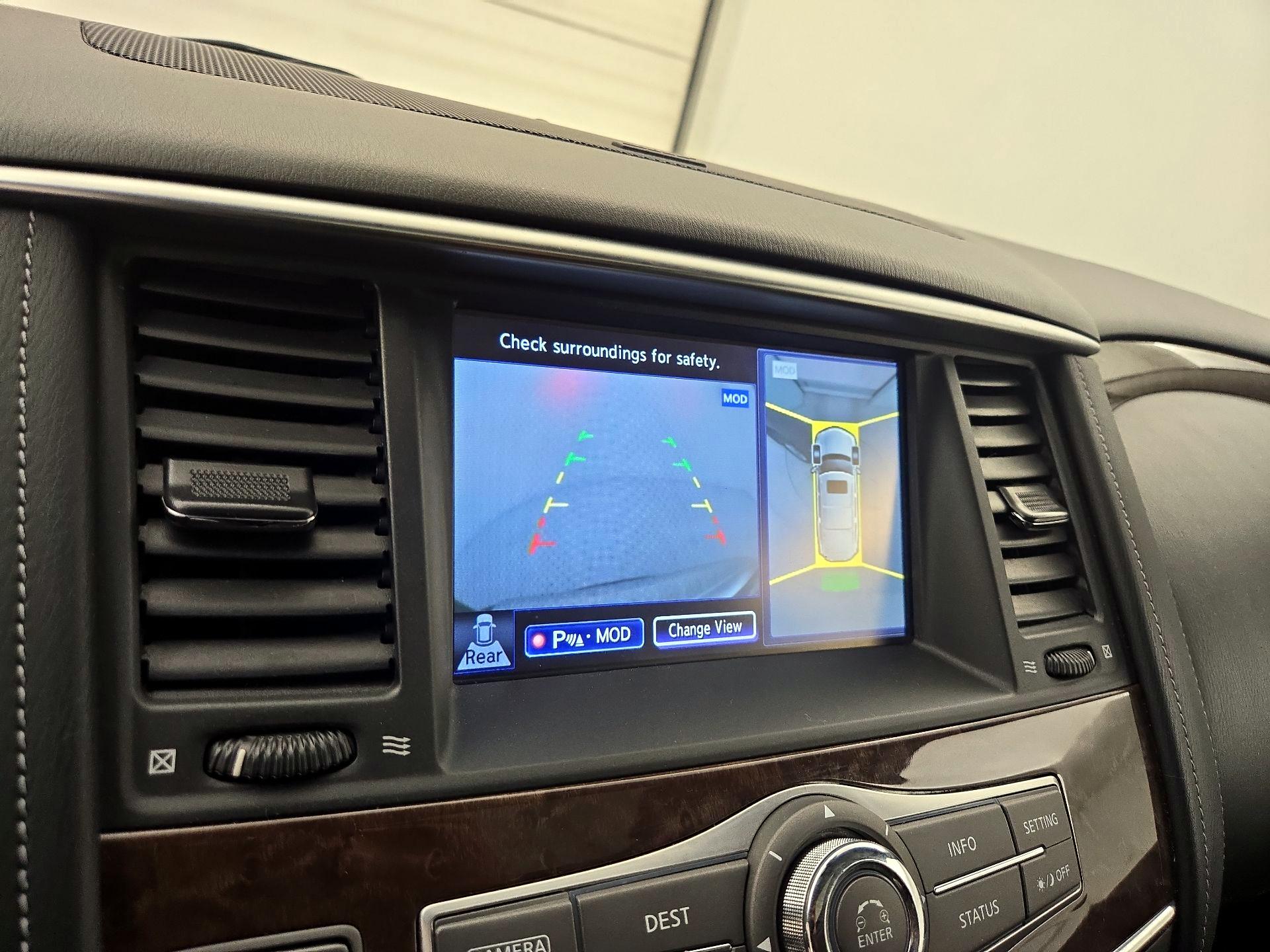 Thumbnail: 2016 INFINITI QX80 - 15