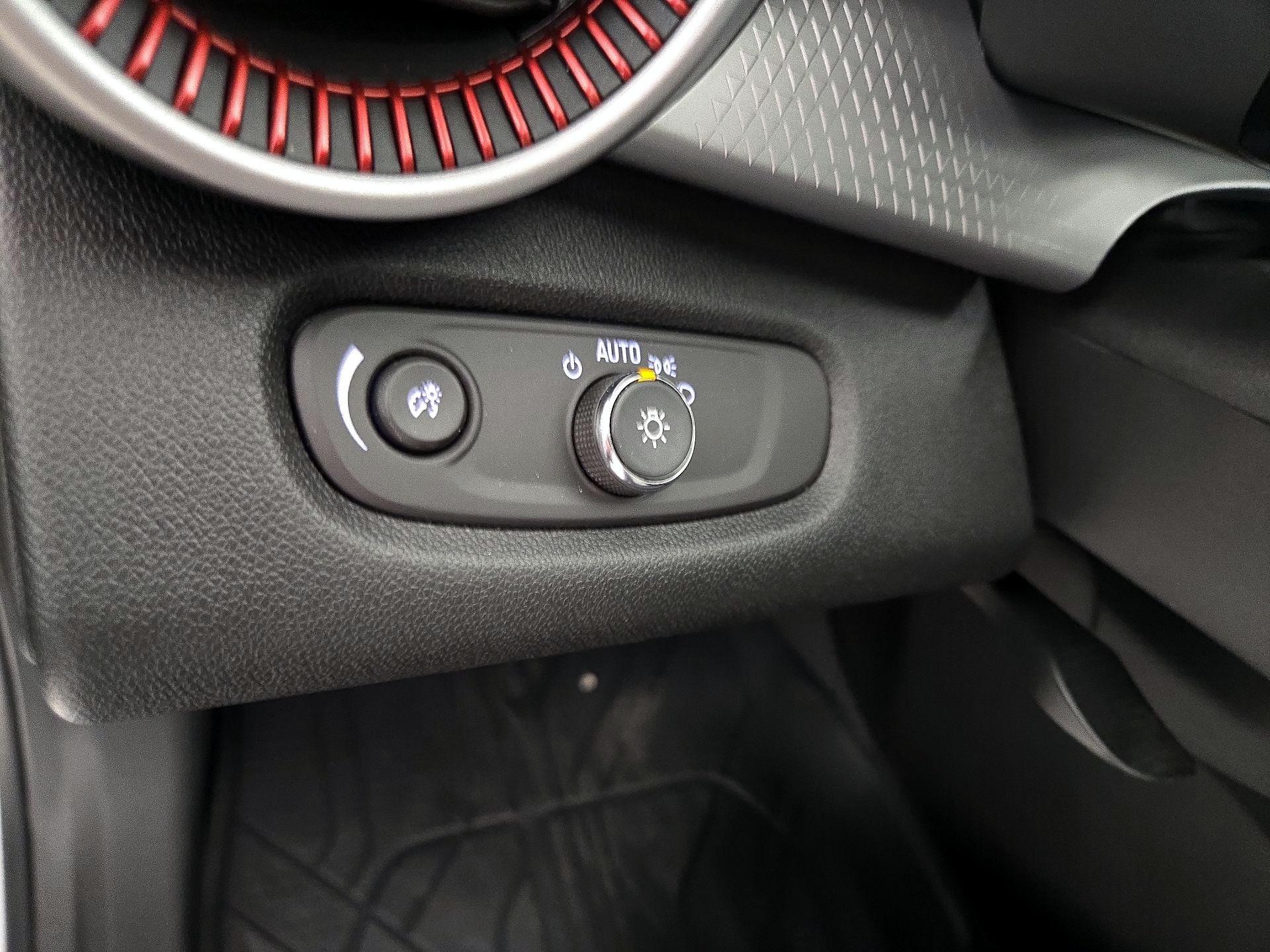 Thumbnail: 2025 Chevrolet Trax - 13