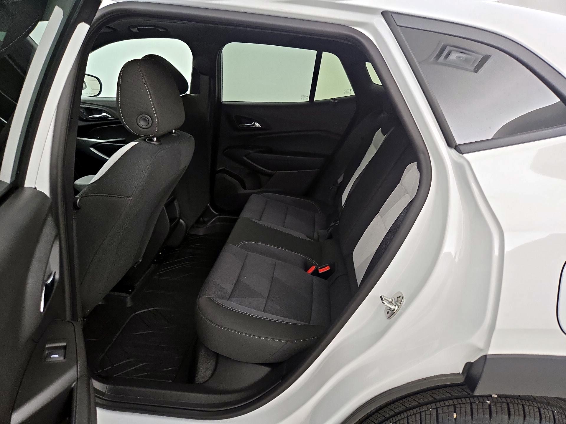 Thumbnail: 2025 Chevrolet Trax - 20