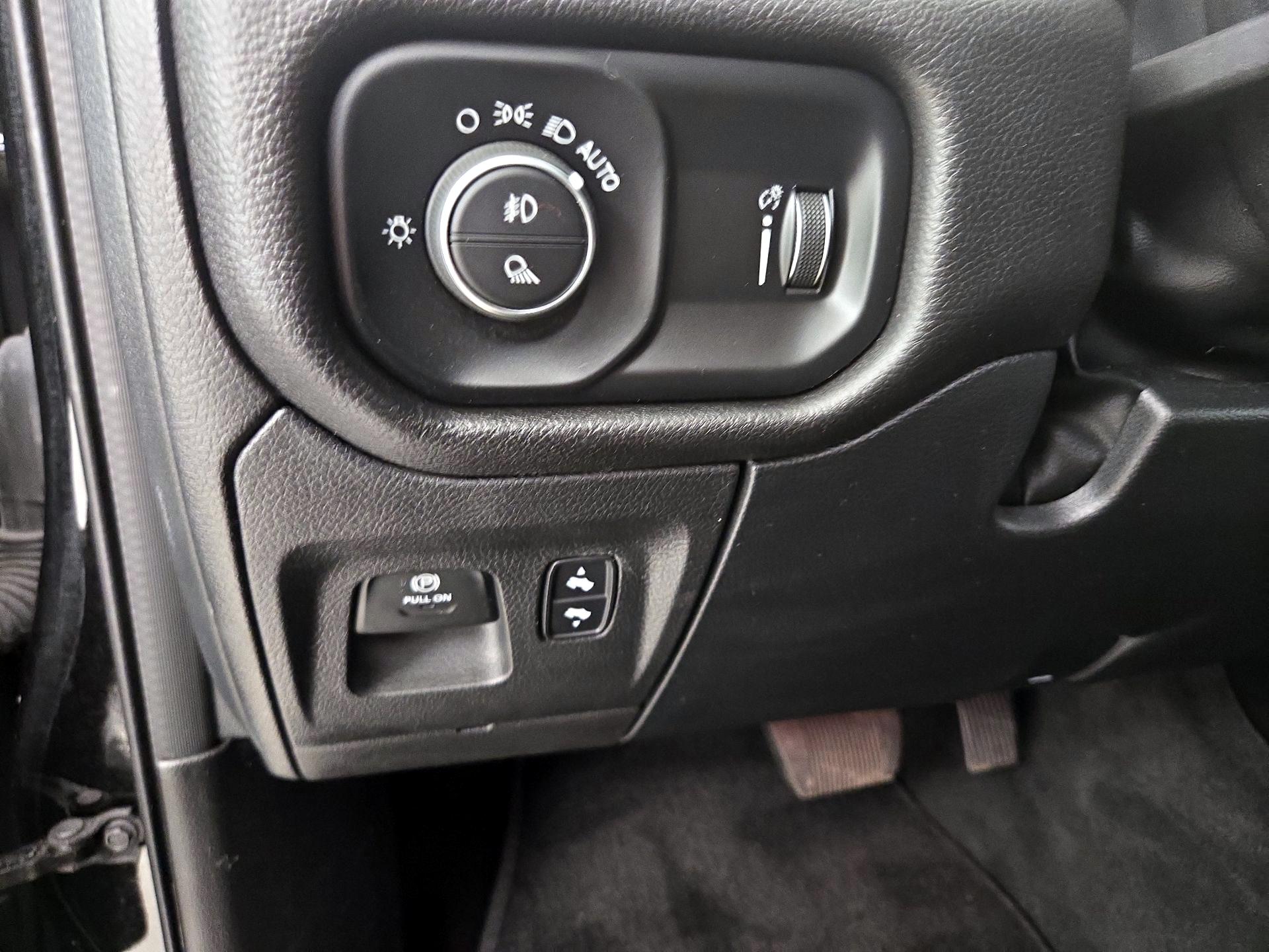 Thumbnail: 2022 RAM 1500 - 13