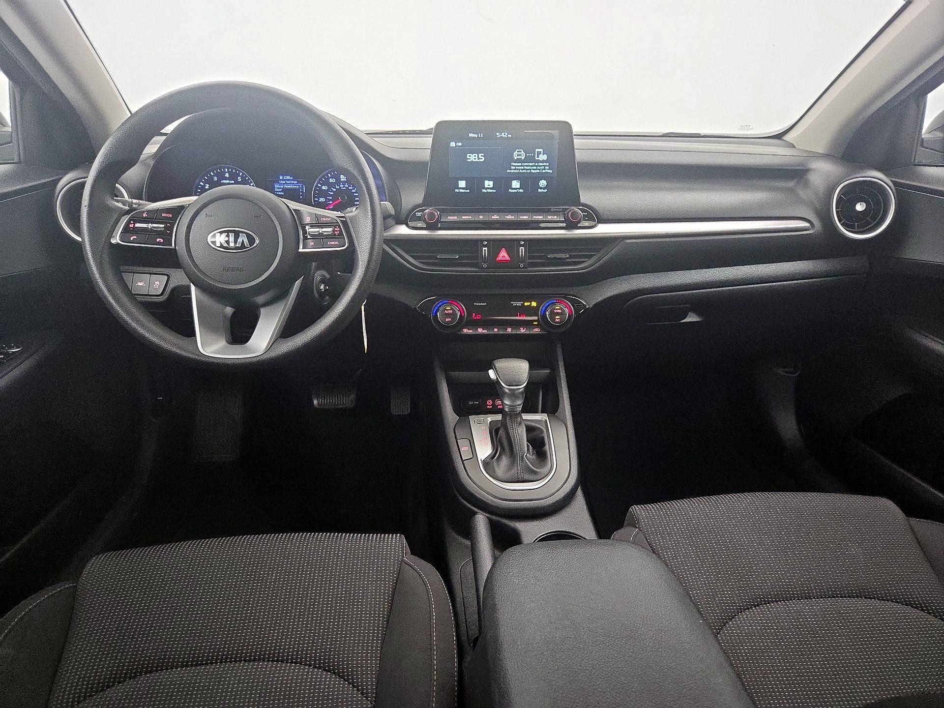 Thumbnail: 2019 Kia Forte - 9