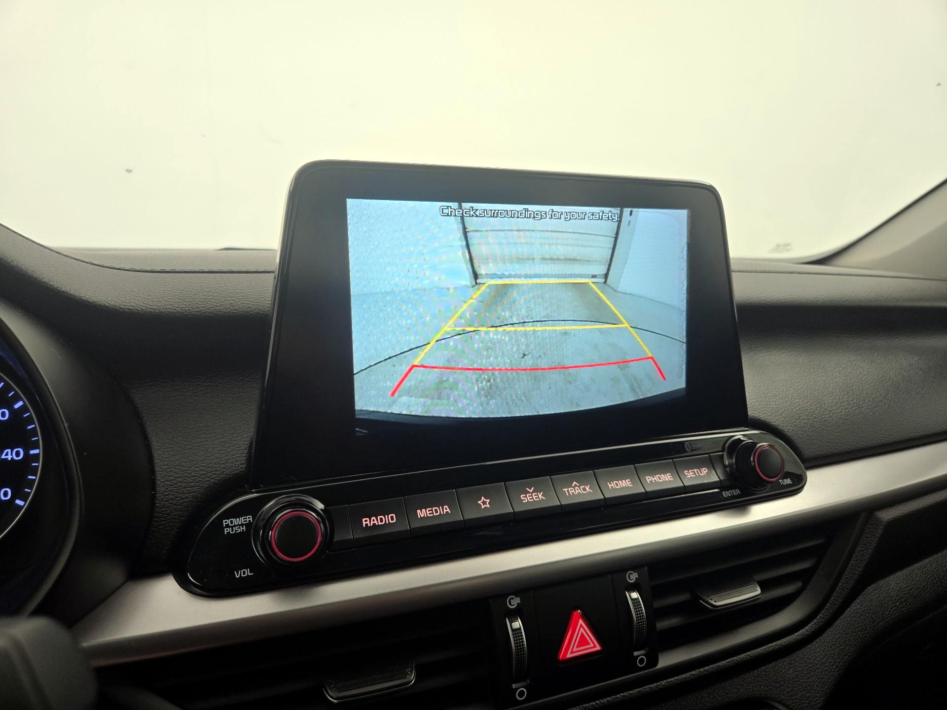 Thumbnail: 2019 Kia Forte - 14