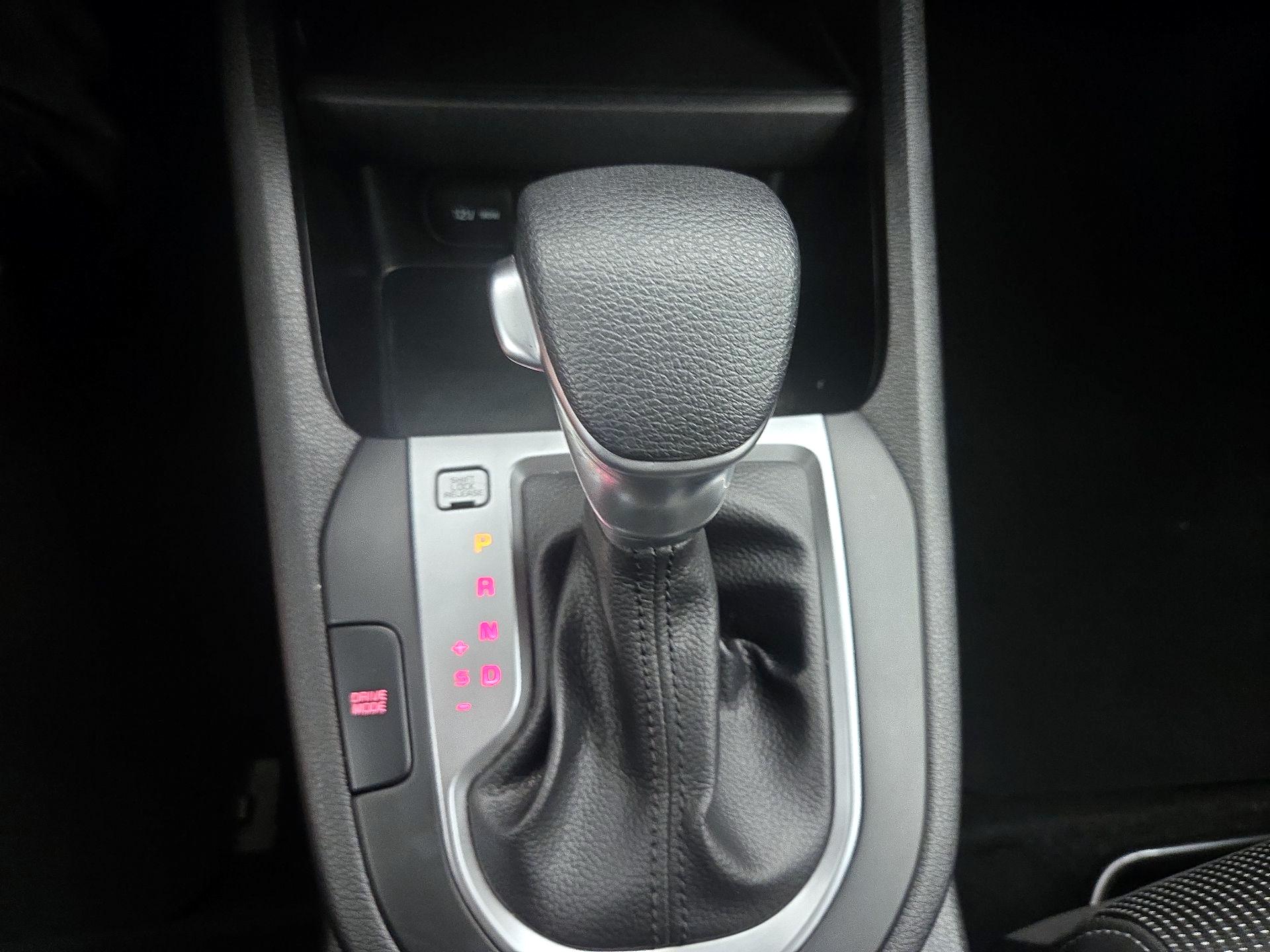 Thumbnail: 2019 Kia Forte - 17