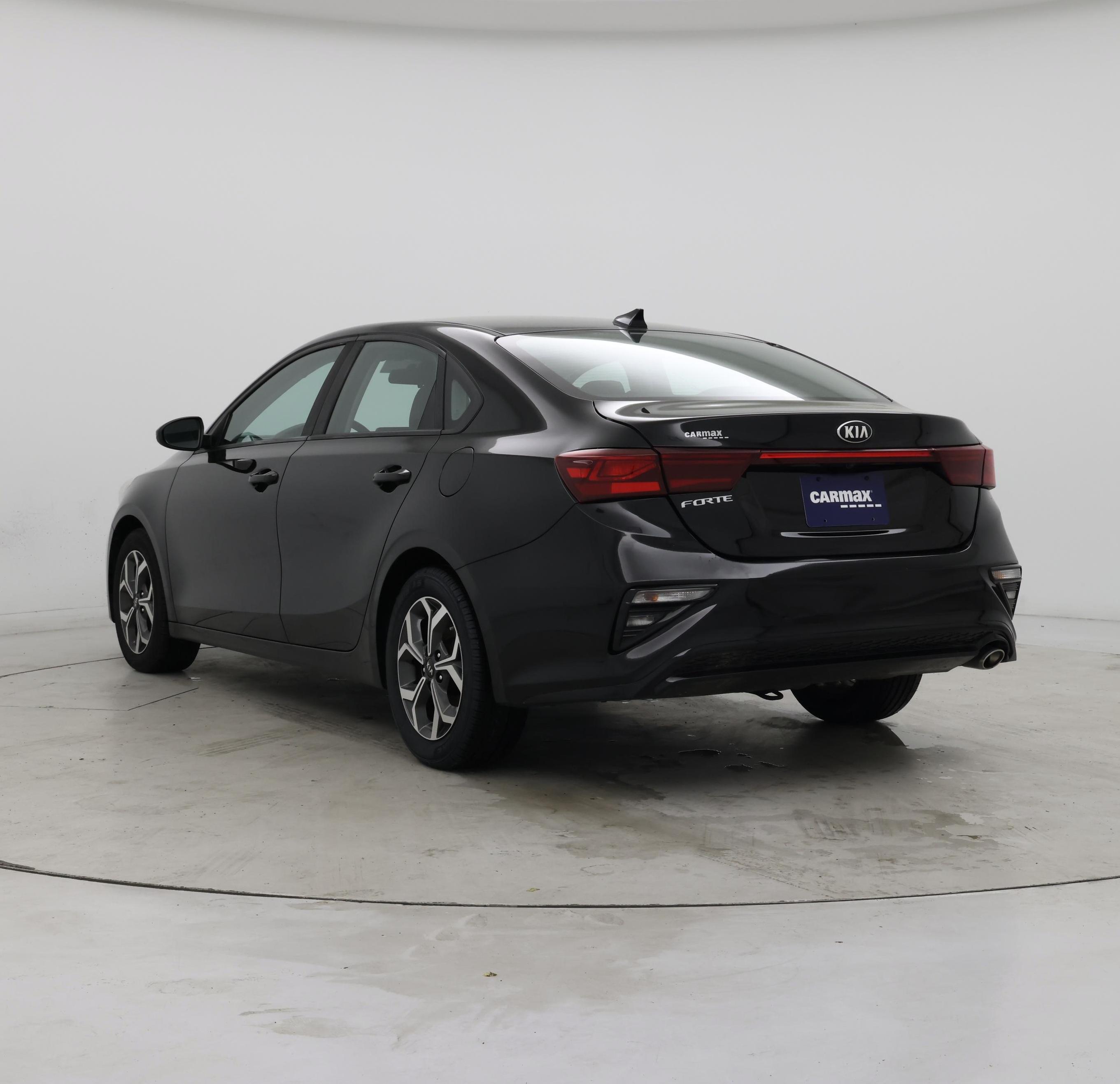 Thumbnail: 2019 Kia Forte - 2