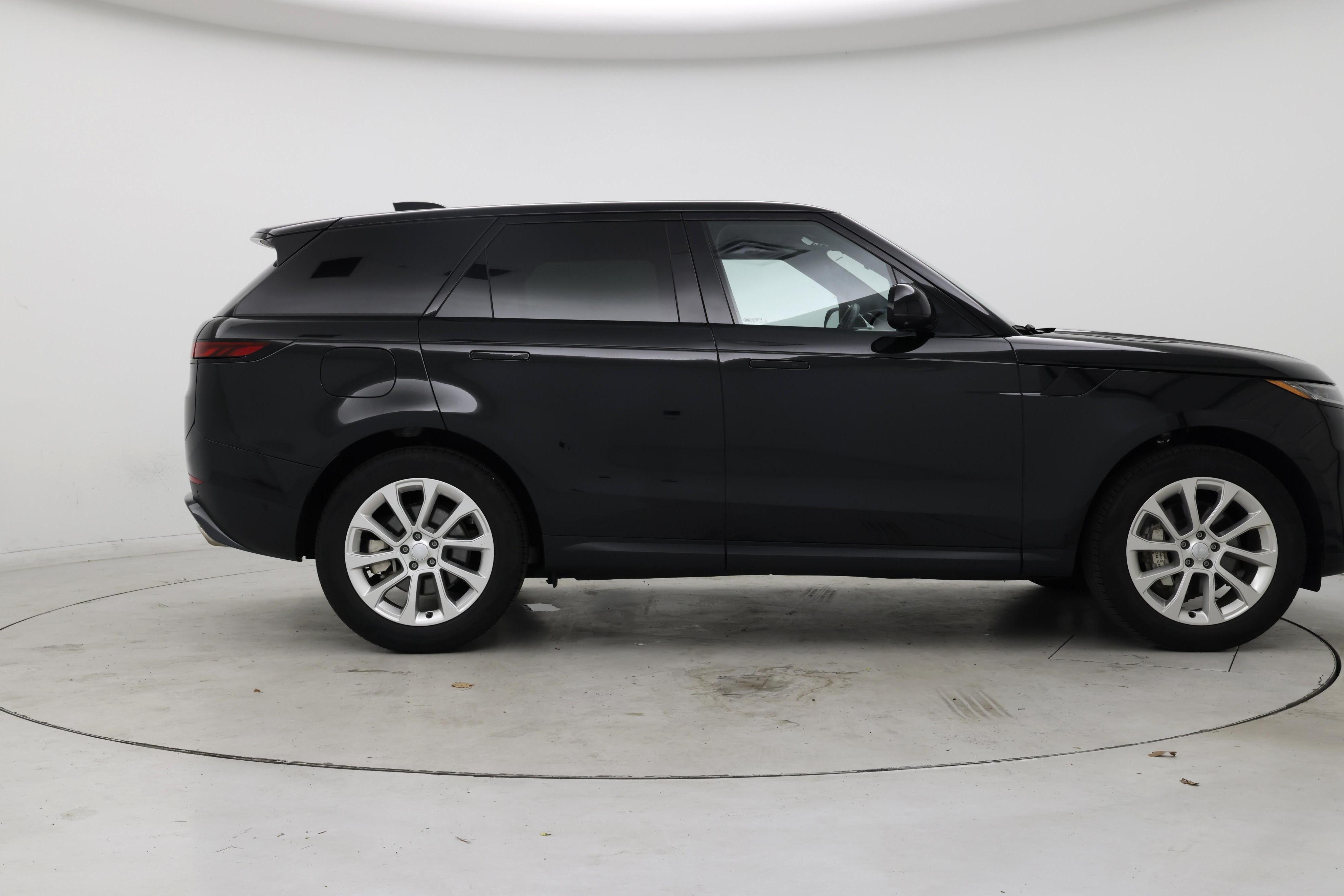 Thumbnail: 2025 Land Rover Range Rover Sport - 7