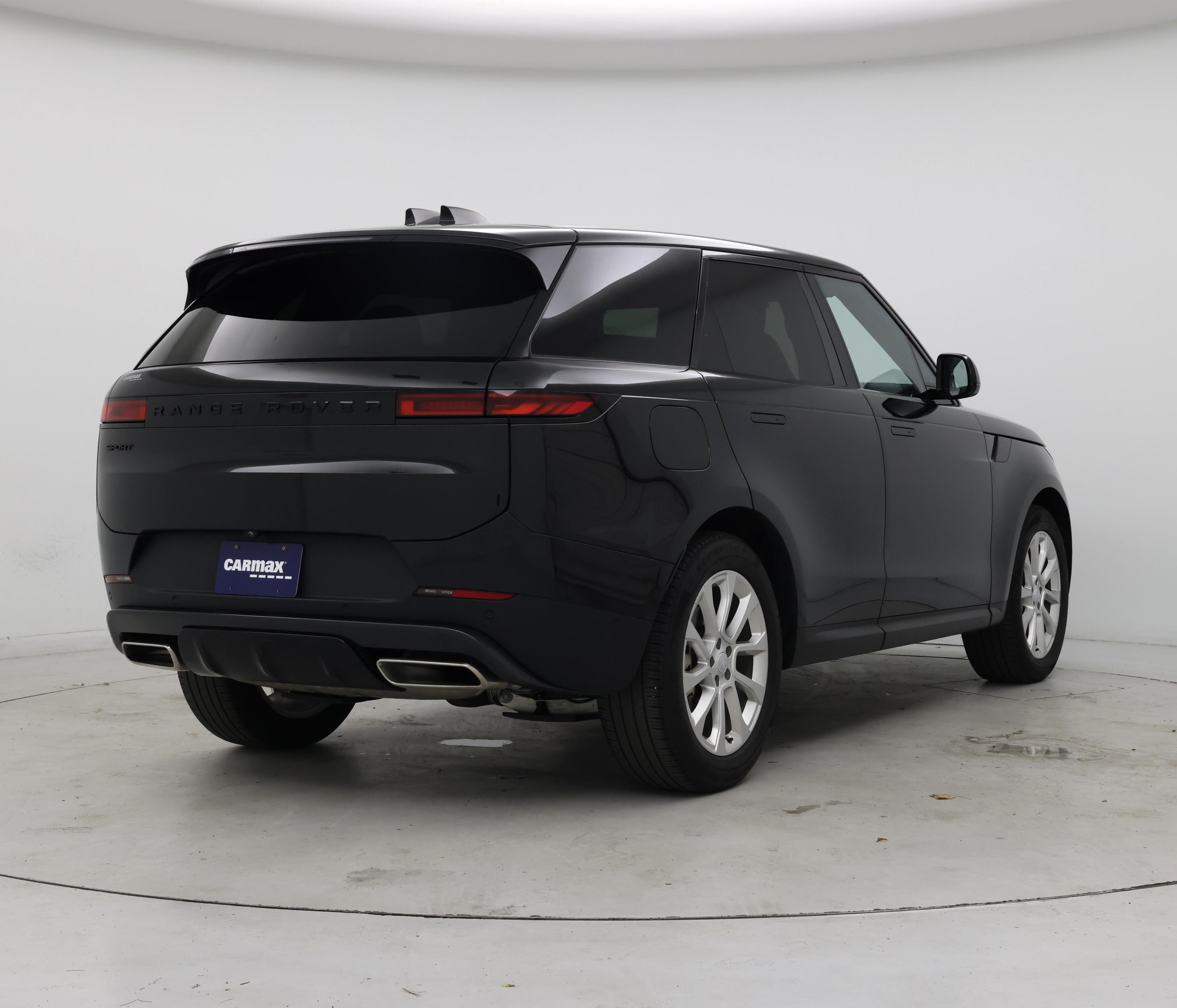 Thumbnail: 2025 Land Rover Range Rover Sport - 8