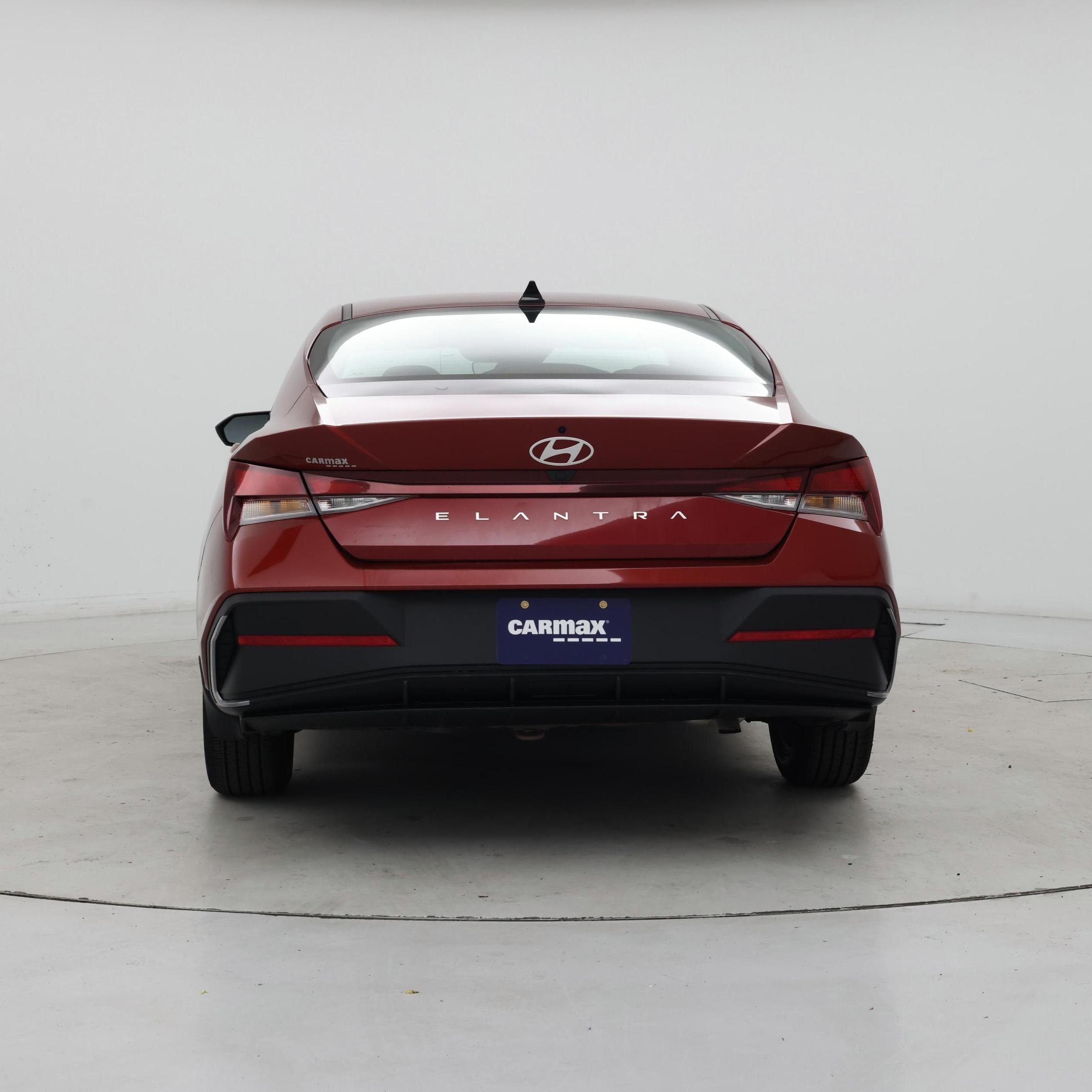 Thumbnail: 2024 Hyundai Elantra - 6