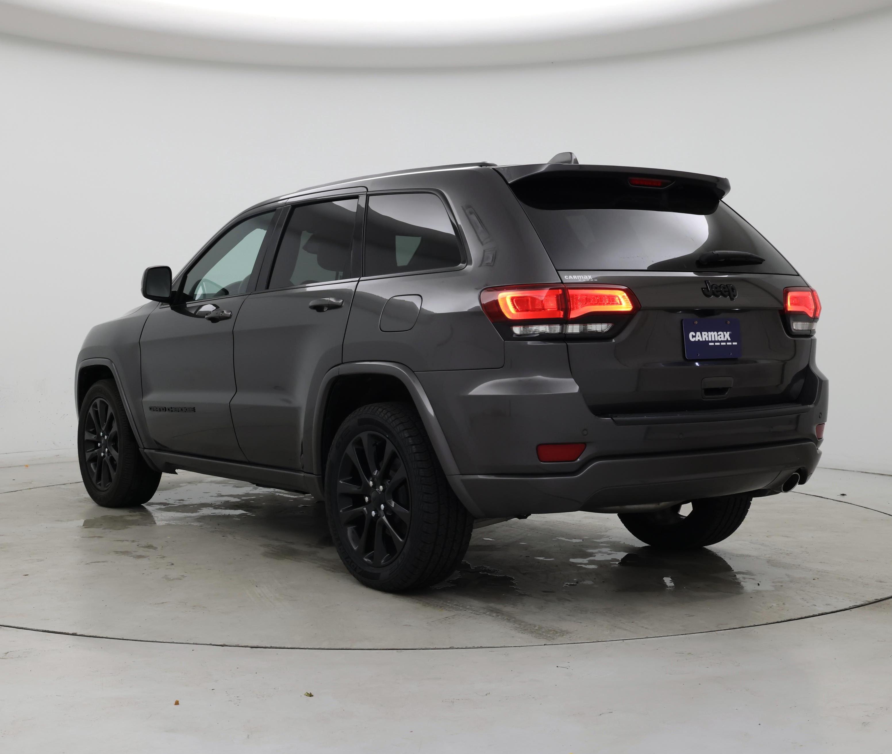 Thumbnail: 2020 Jeep Grand Cherokee - 2