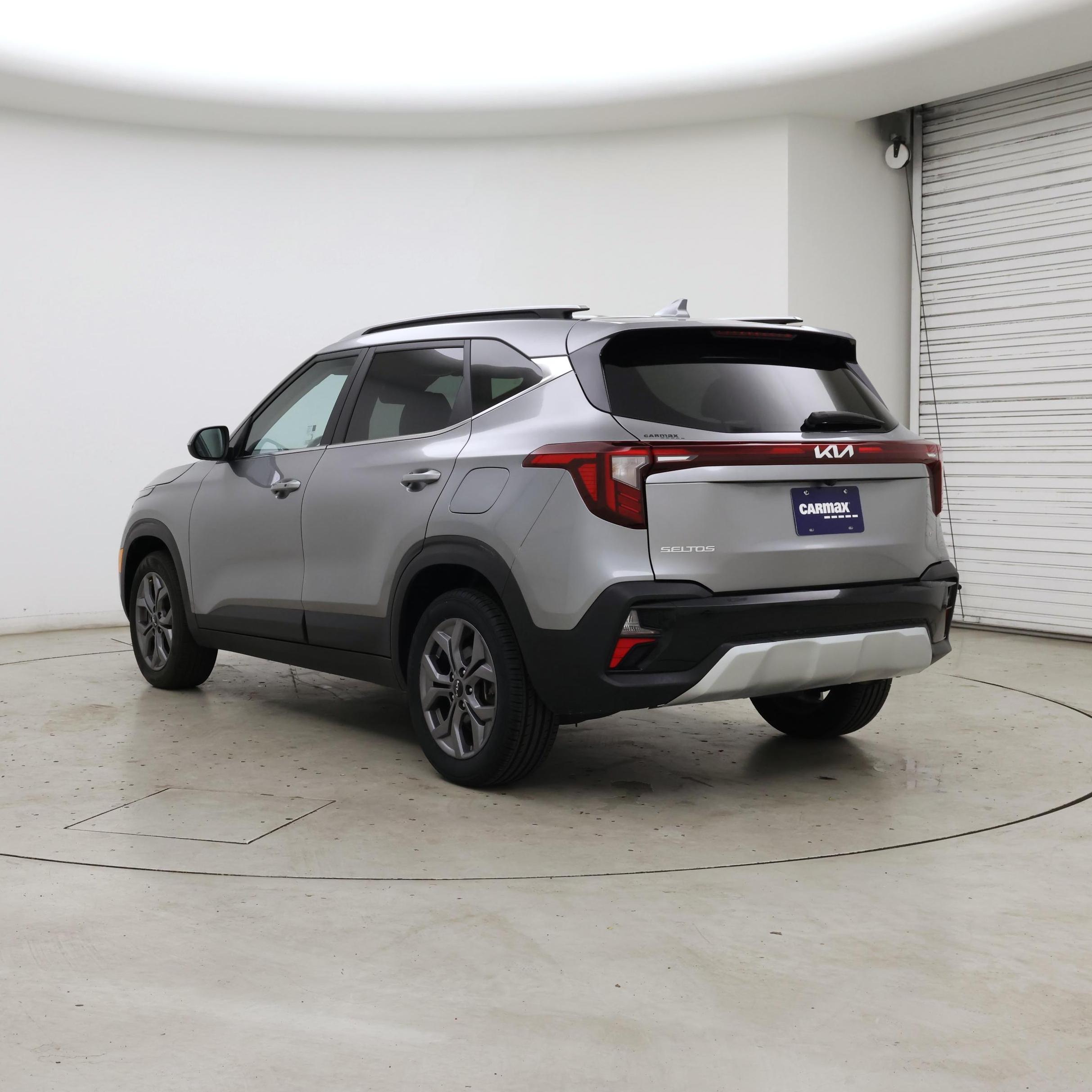 Thumbnail: 2024 Kia Seltos - 2
