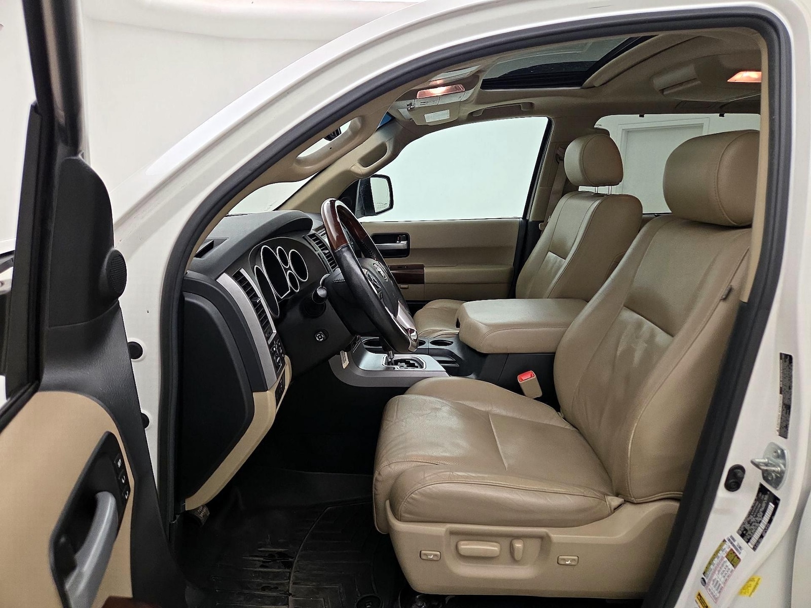 2015 Toyota Sequoia Platinum - Photo 12