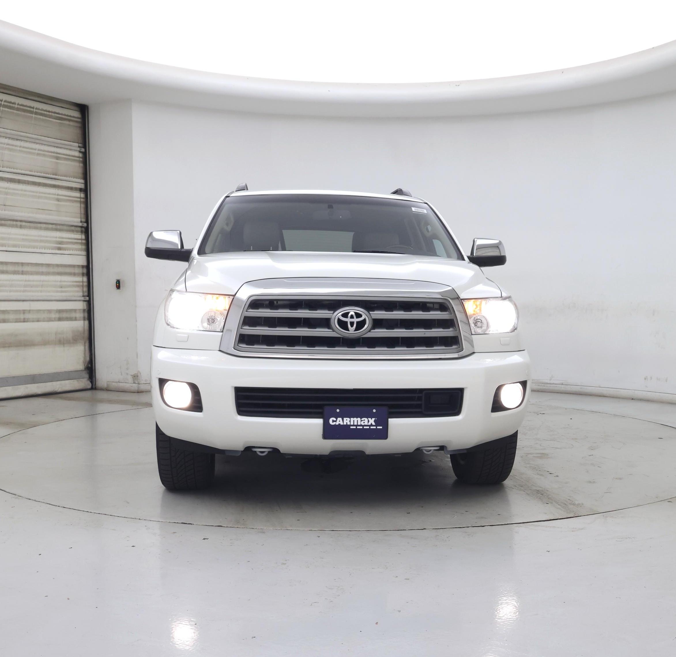 Thumbnail: 2015 Toyota Sequoia - 5