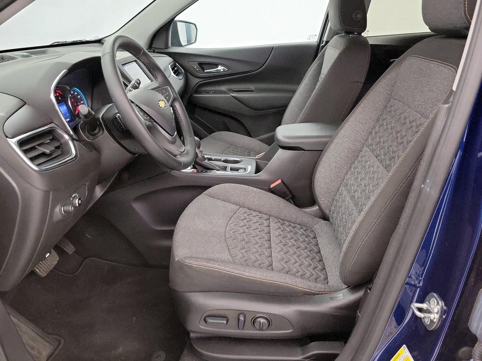 Thumbnail: 2023 Chevrolet Equinox - 11