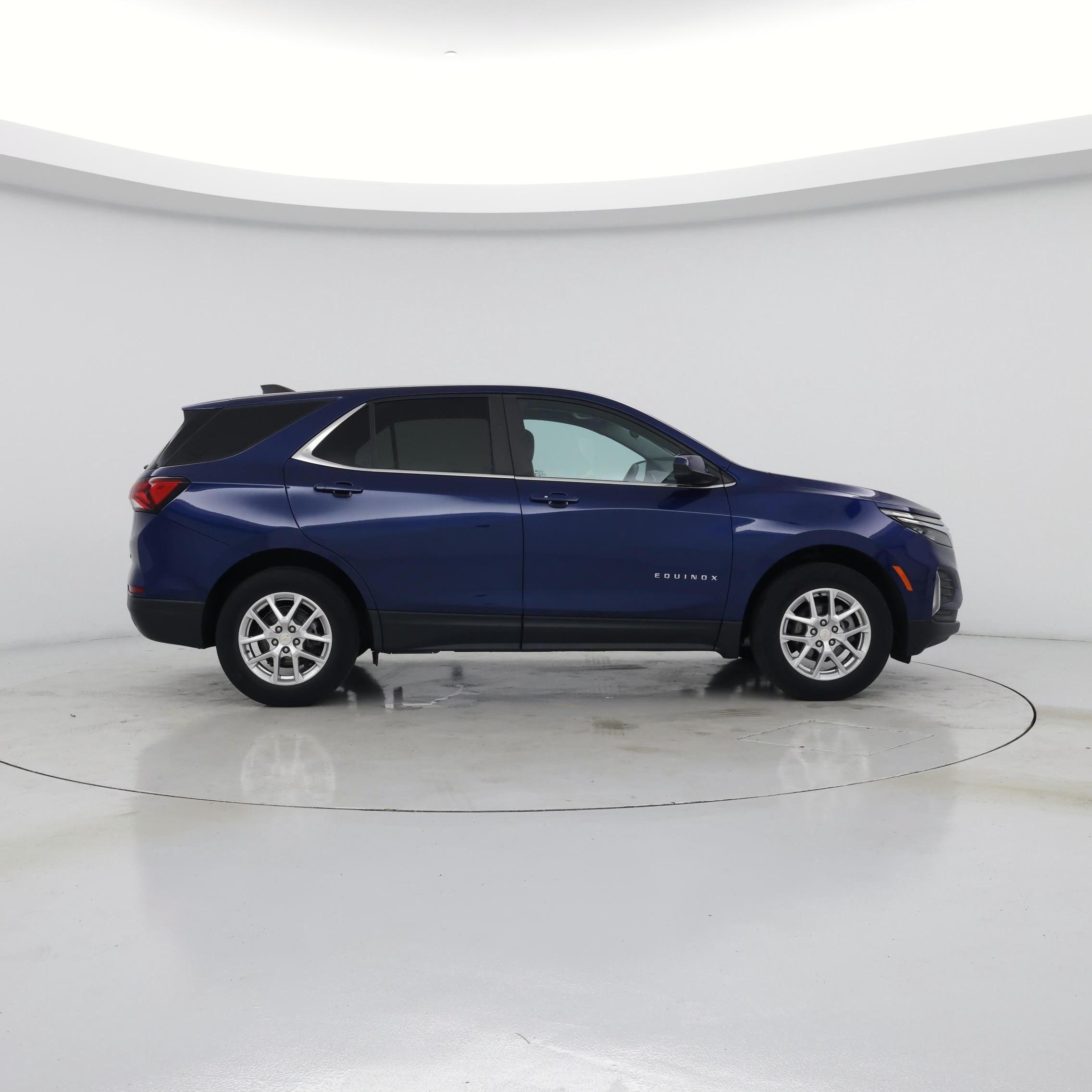 Thumbnail: 2023 Chevrolet Equinox - 7