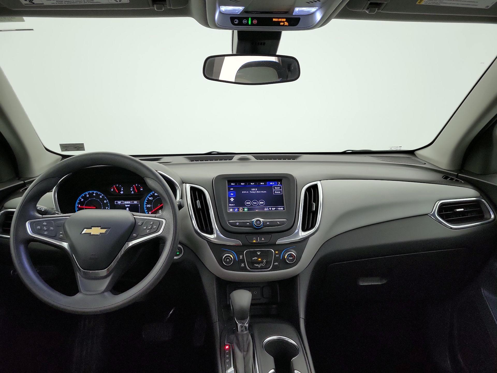 Thumbnail: 2022 Chevrolet Equinox - 9