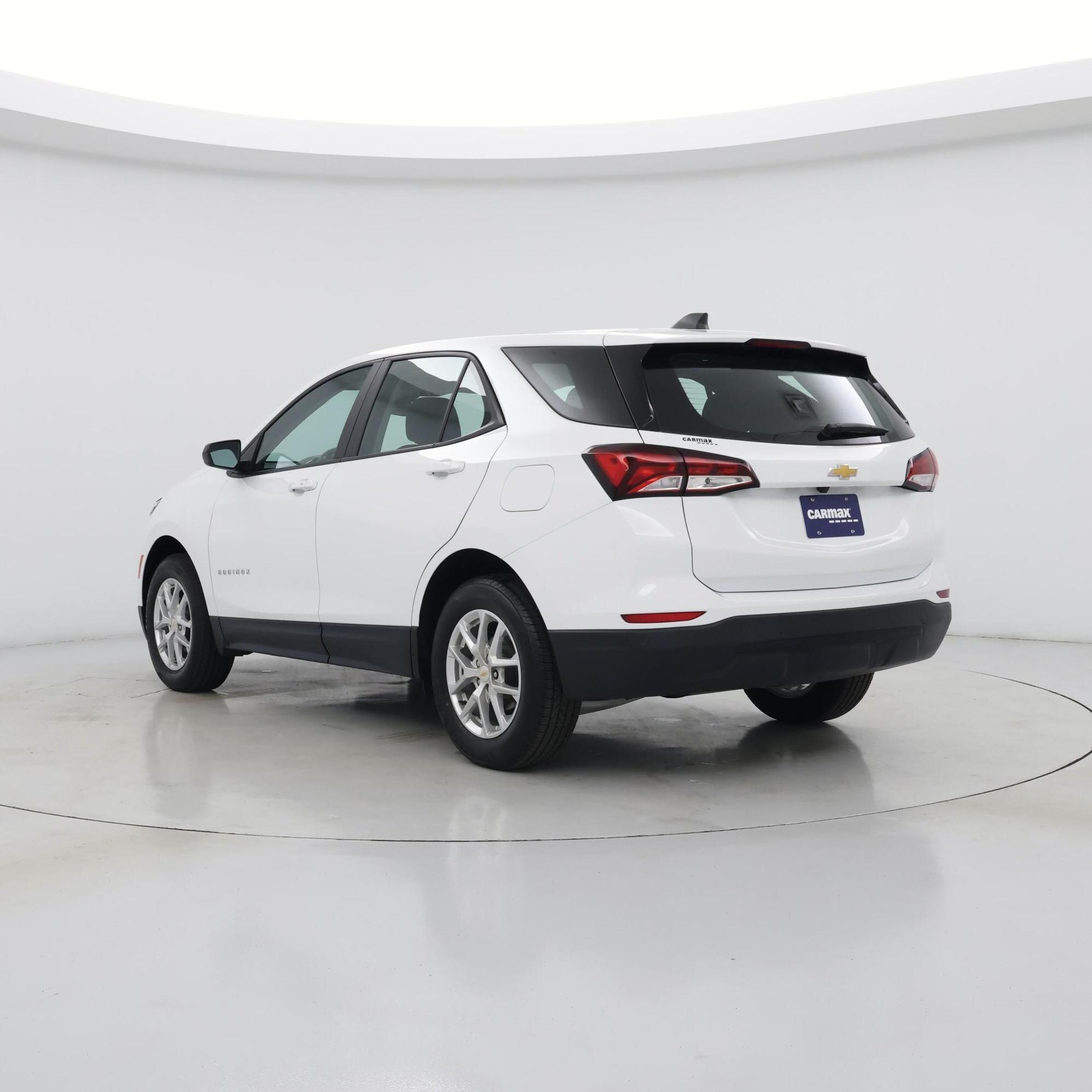 Thumbnail: 2022 Chevrolet Equinox - 2