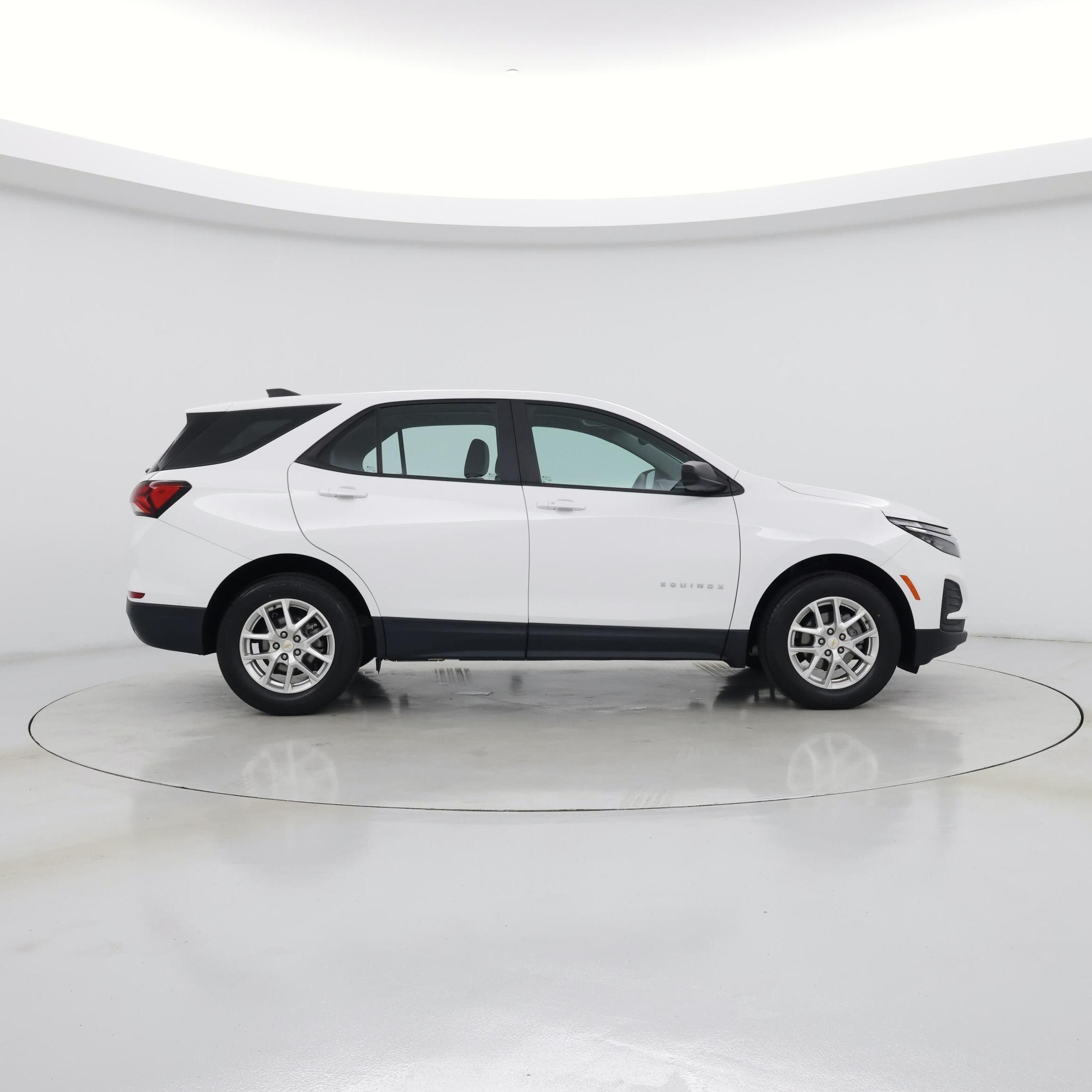 Thumbnail: 2022 Chevrolet Equinox - 7