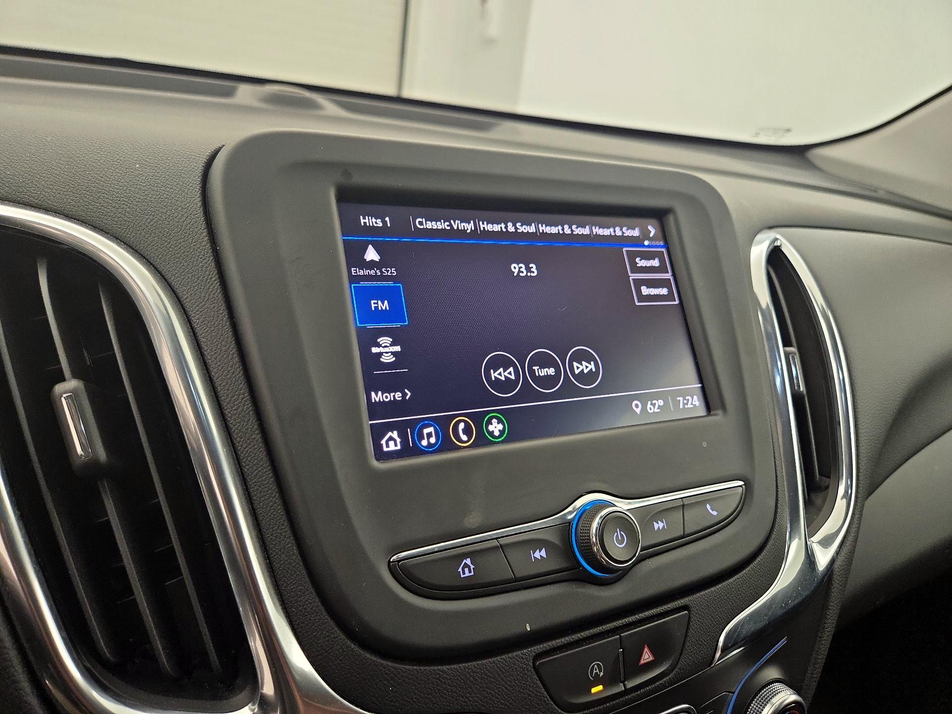 Thumbnail: 2022 Chevrolet Equinox - 15