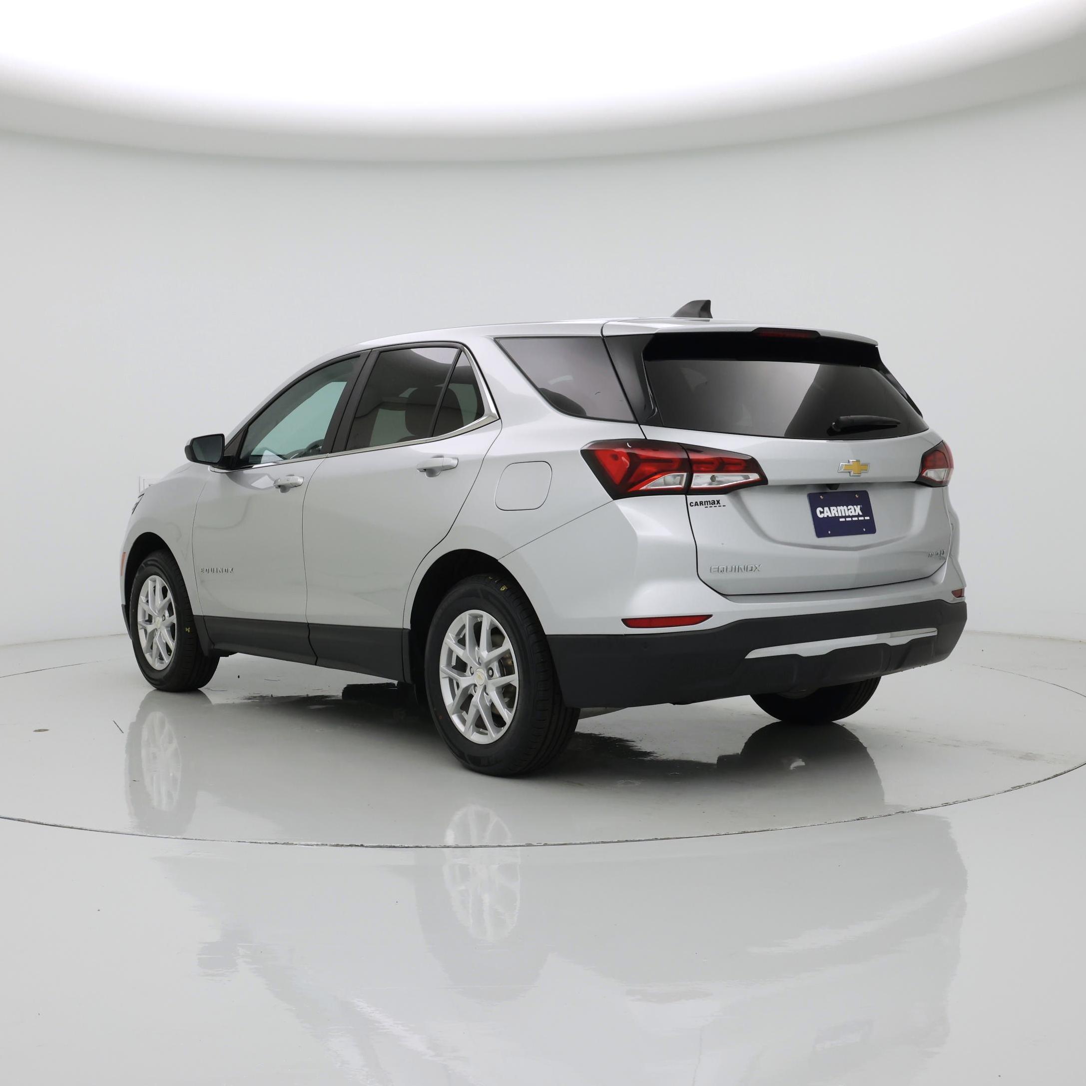 Thumbnail: 2022 Chevrolet Equinox - 2