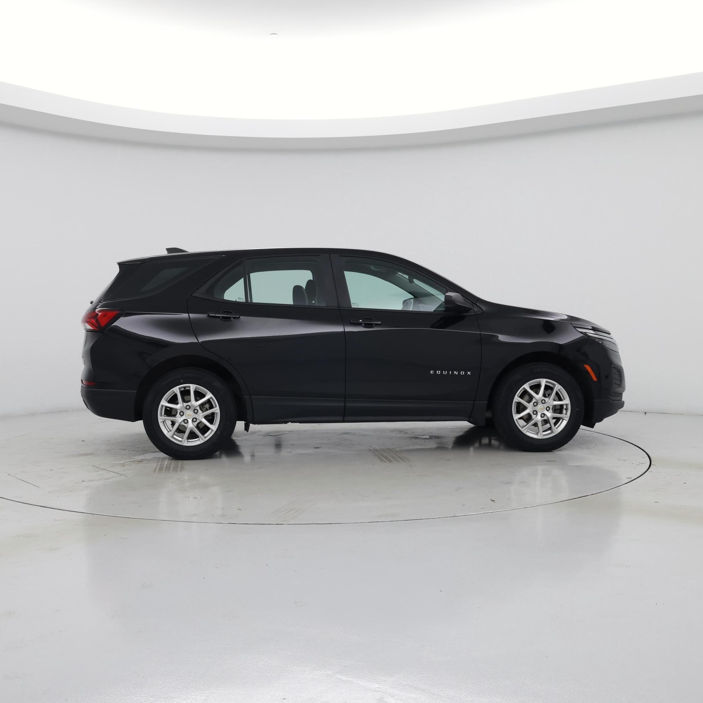 Thumbnail: 2022 Chevrolet Equinox - 7
