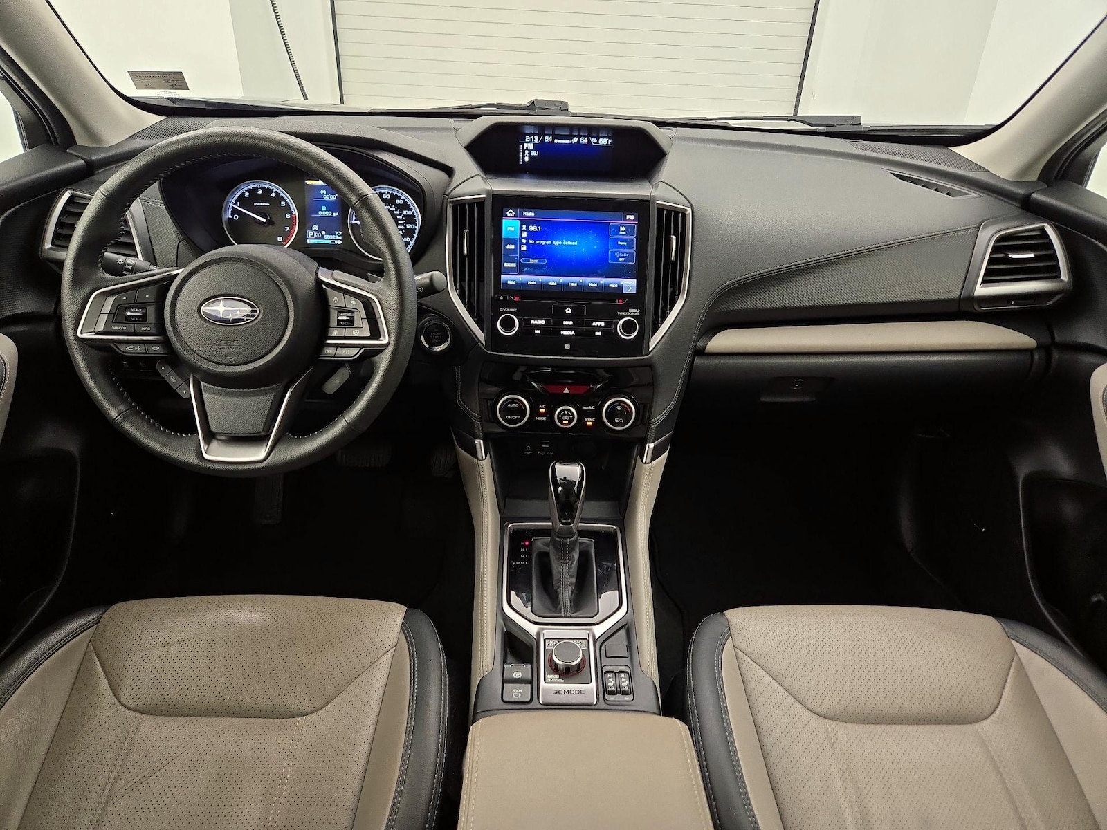 2022 Subaru Forester Limited - Photo 10