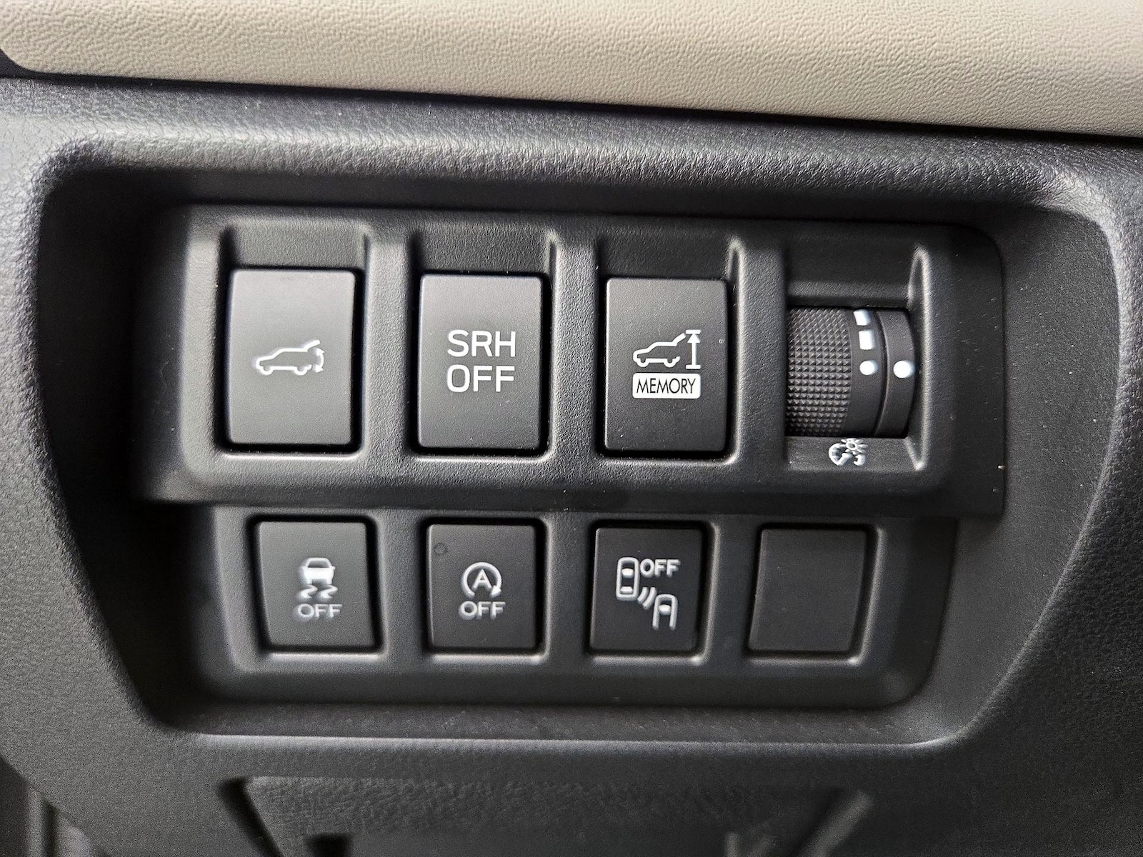 2022 Subaru Forester Limited - Photo 14