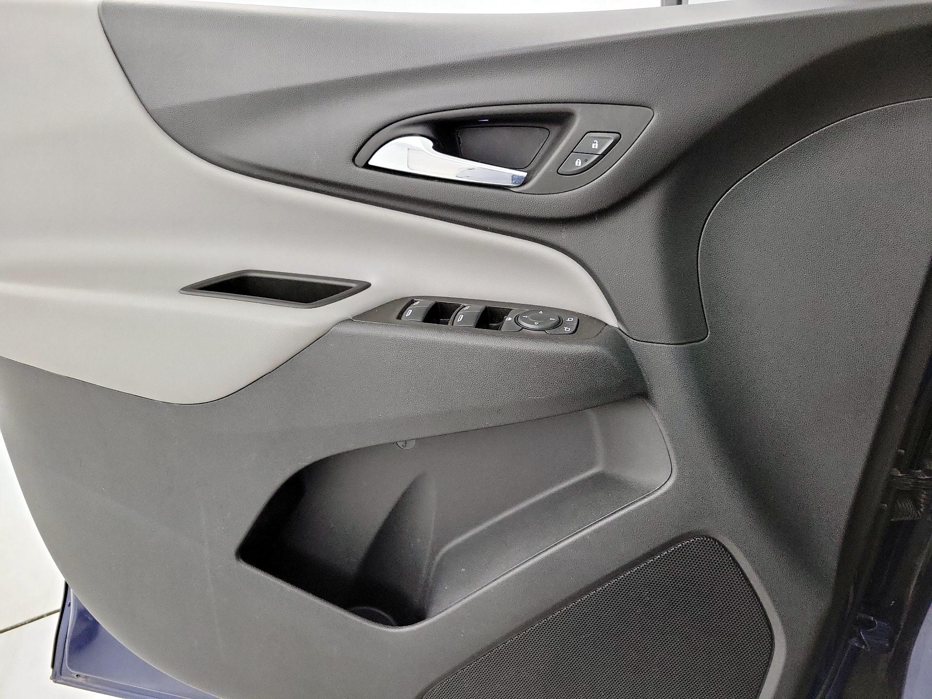Thumbnail: 2023 Chevrolet Equinox - 12