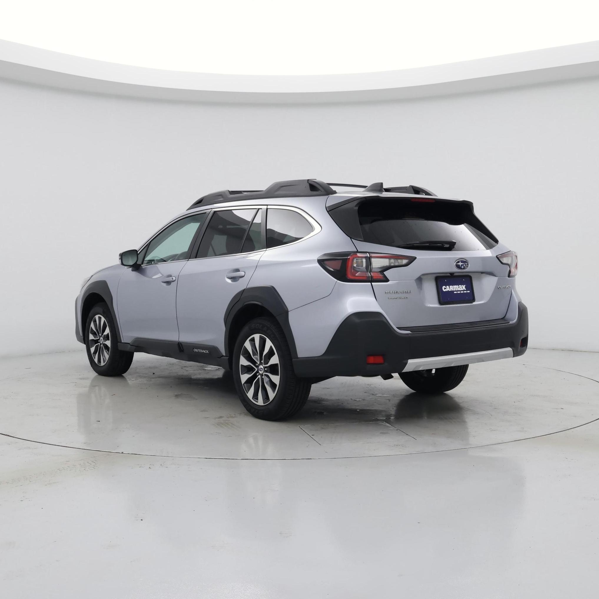 Thumbnail: 2023 Subaru Outback - 2