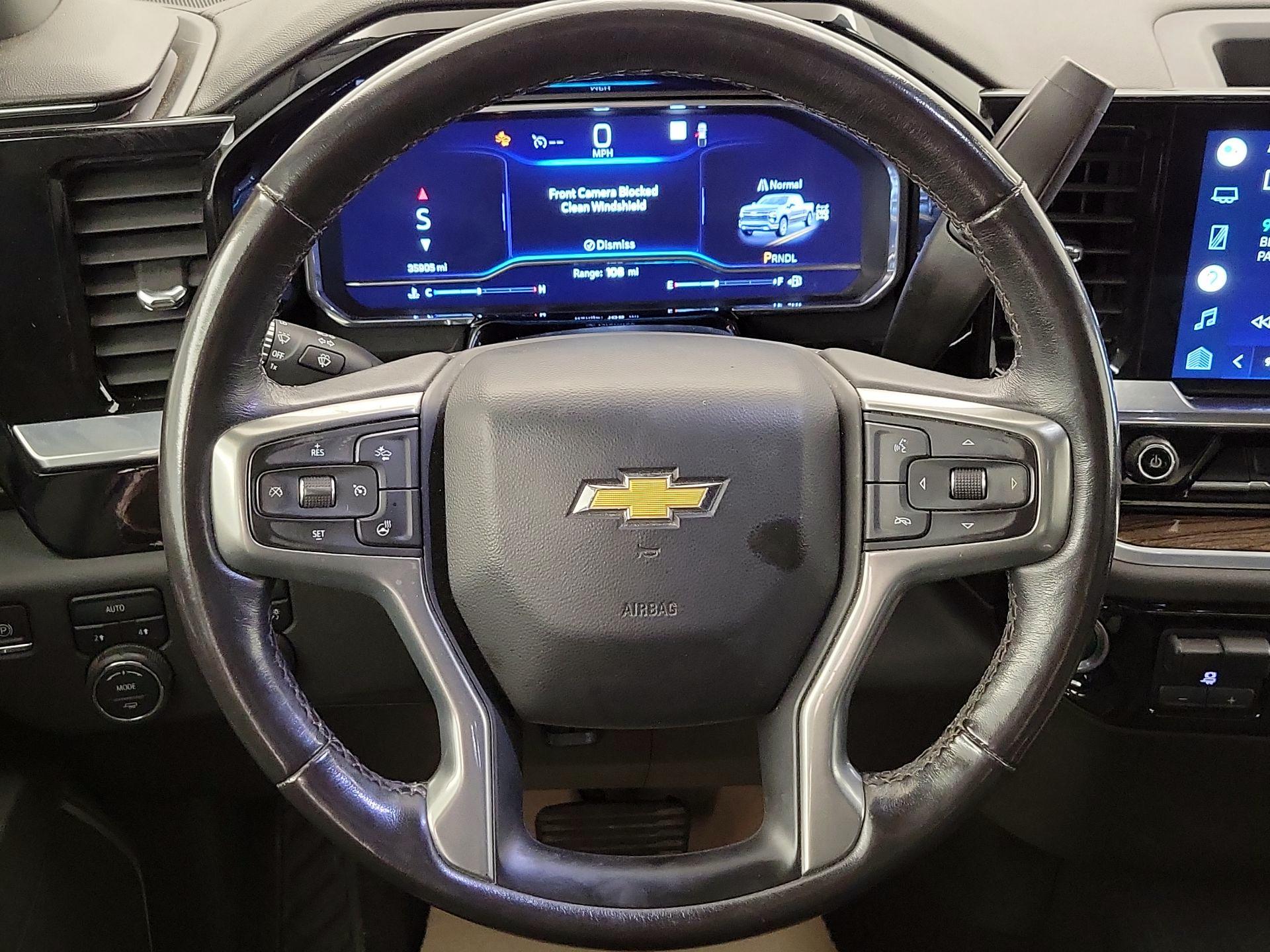 Thumbnail: 2022 Chevrolet Silverado 1500 - 10