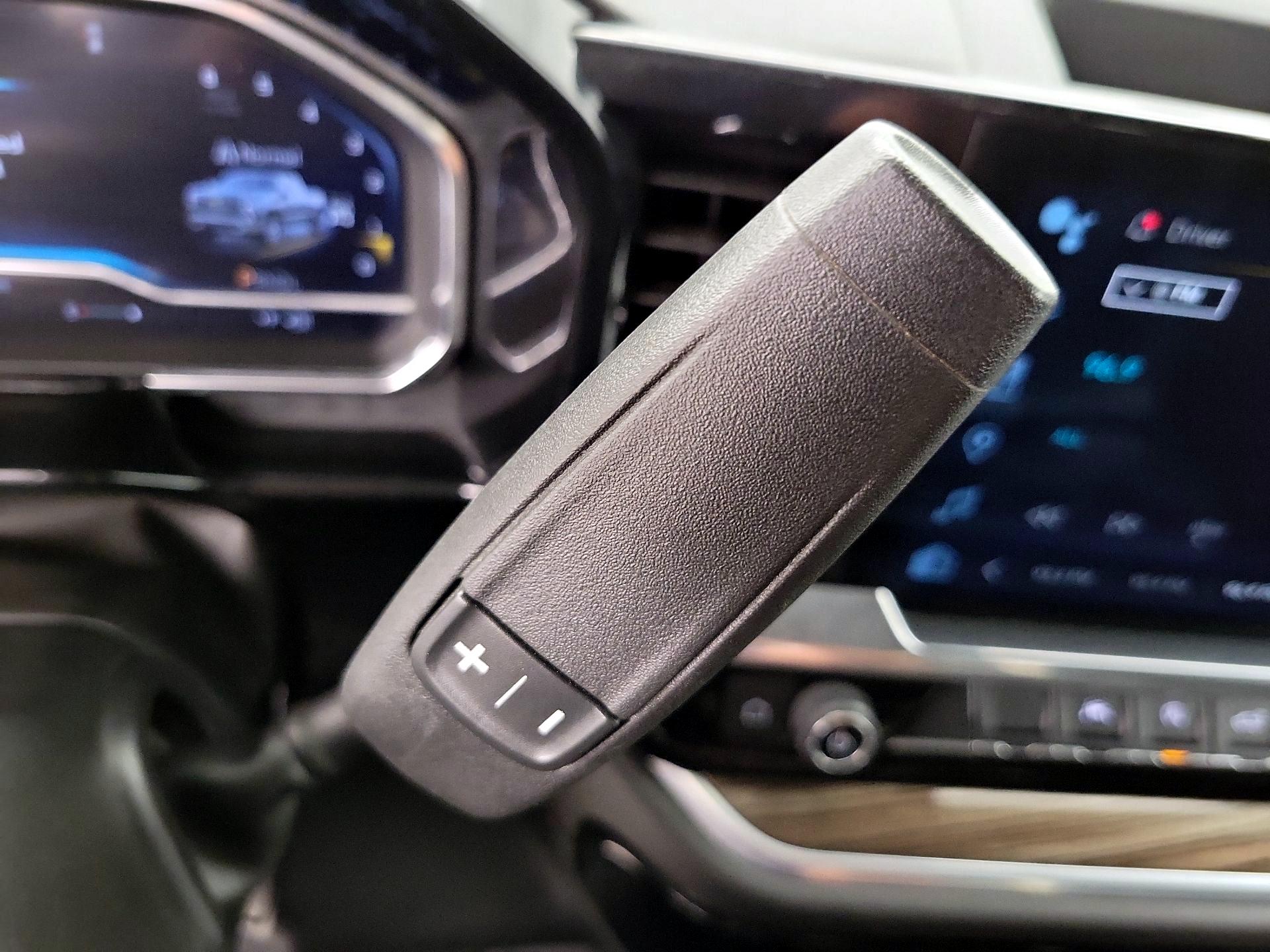 Thumbnail: 2022 Chevrolet Silverado 1500 - 17