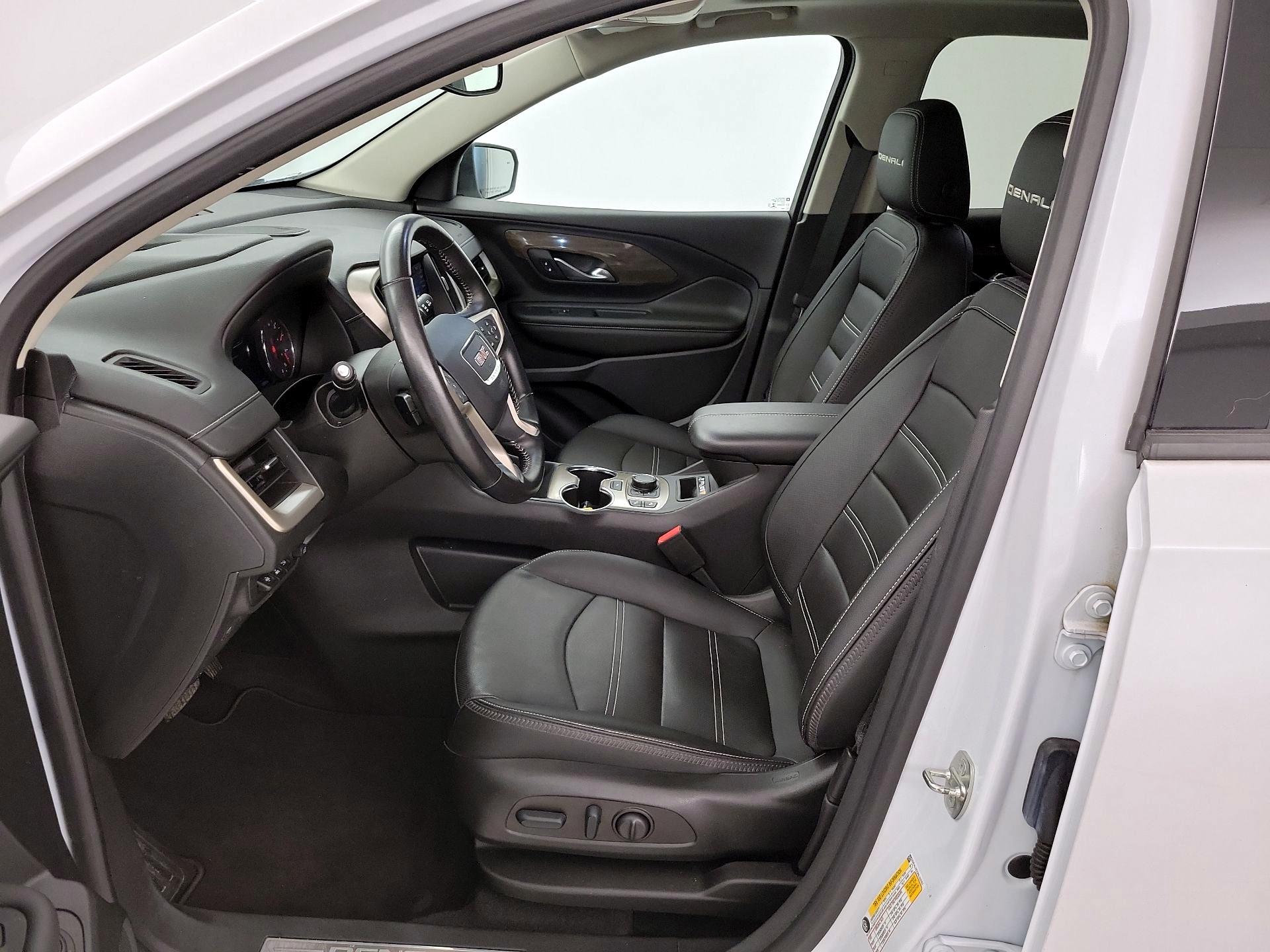 Thumbnail: 2022 GMC Terrain - 11