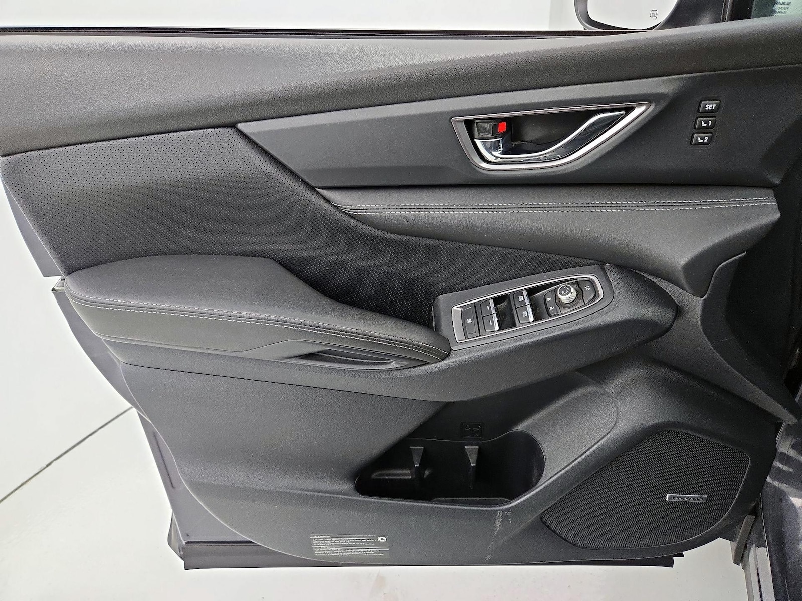 2023 Subaru Ascent Limited - Photo 13