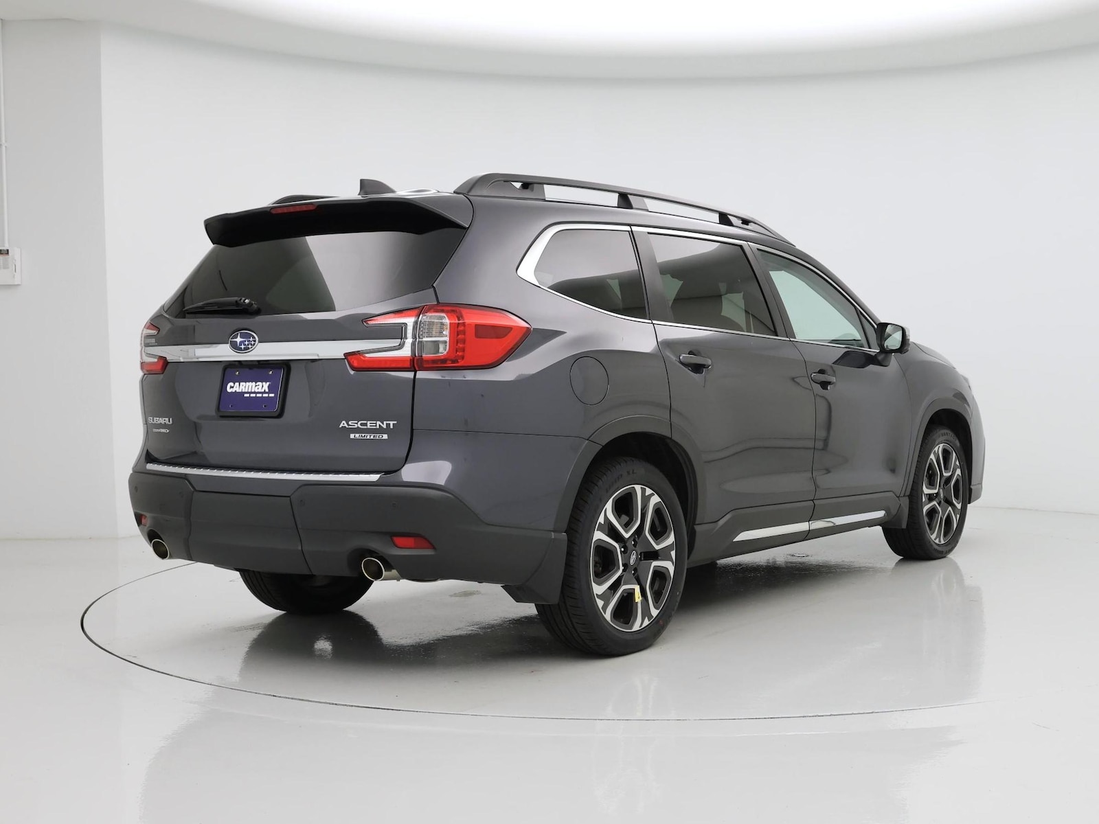 2023 Subaru Ascent Limited - Photo 9