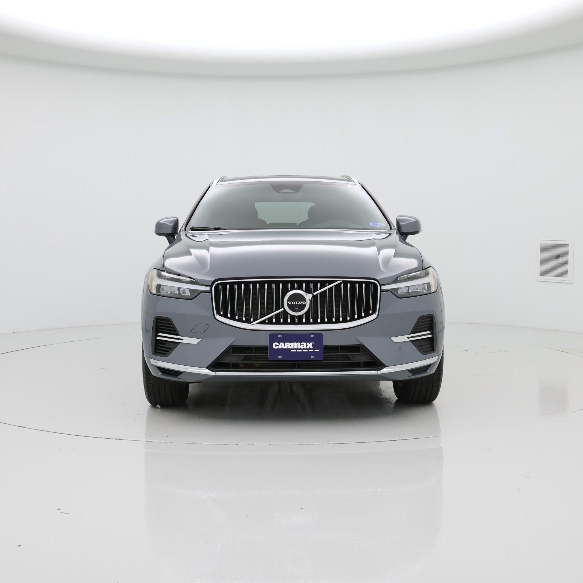 Thumbnail: 2022 Volvo XC60 - 5